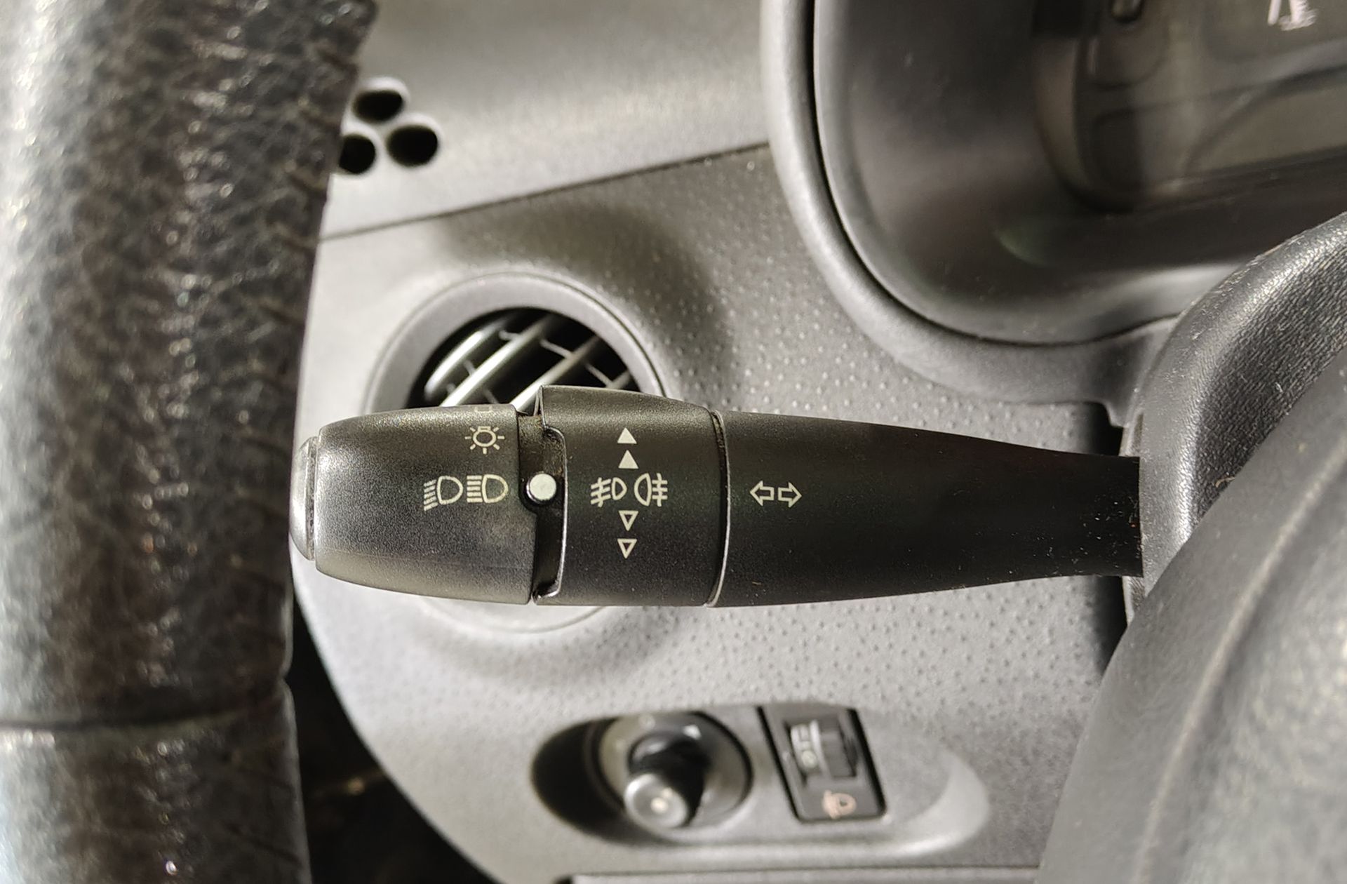 Citroën C3 1.4 HDi Exclusive - foto 20