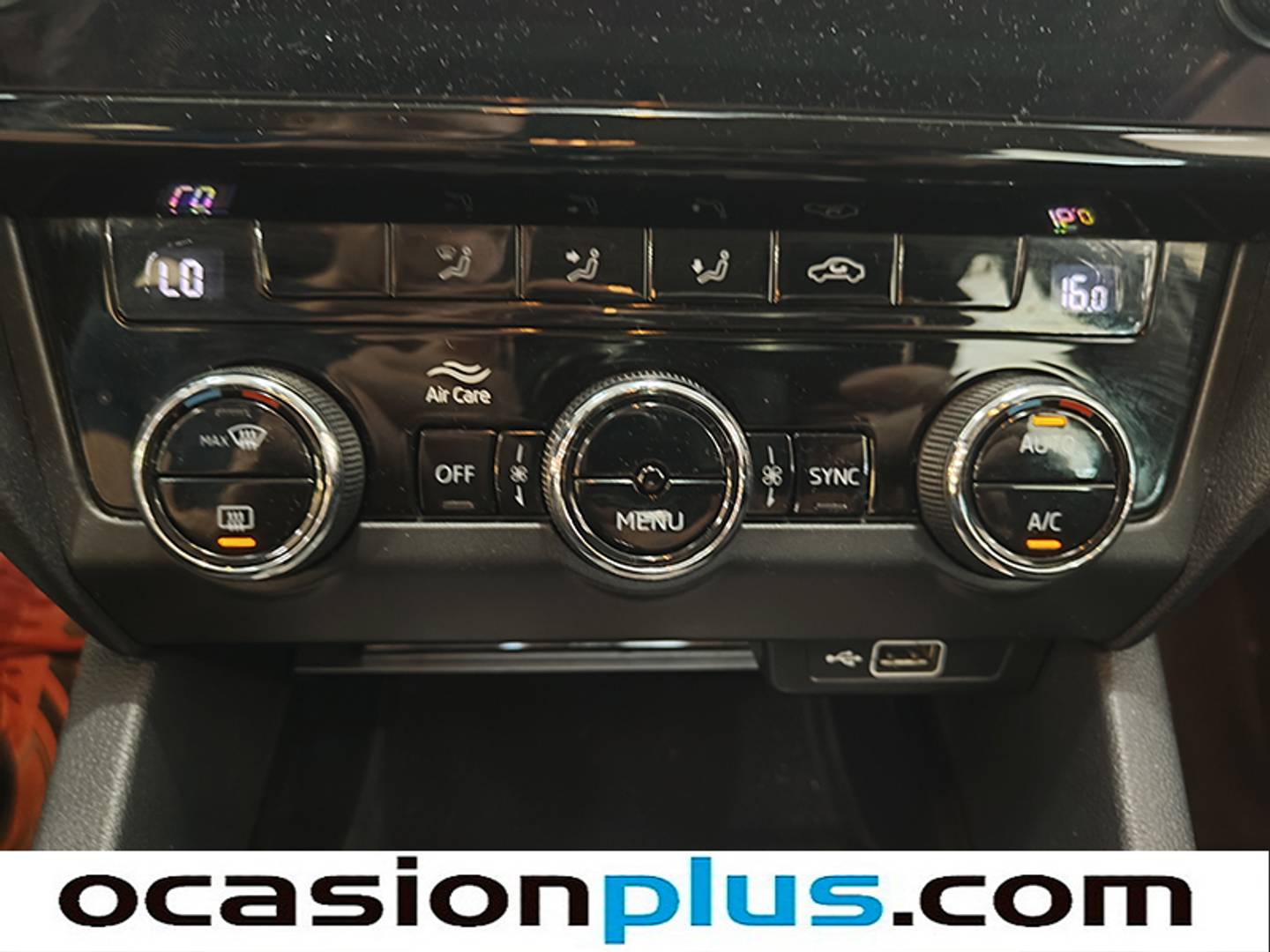 Foto Skoda Octavia Skoda Octavia 1.0 TSI Ambition DSG (115 CV)