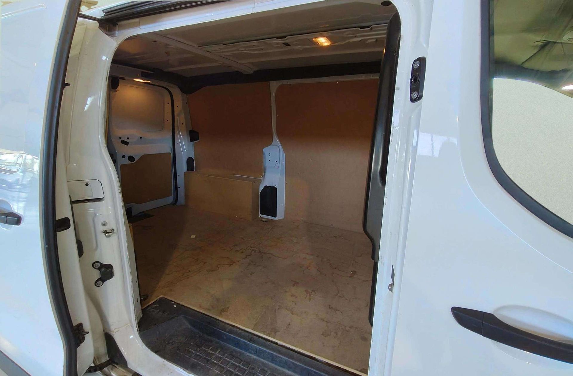 Fiat Scudo Furgon 1.5 BlueHDi L2 - foto 13