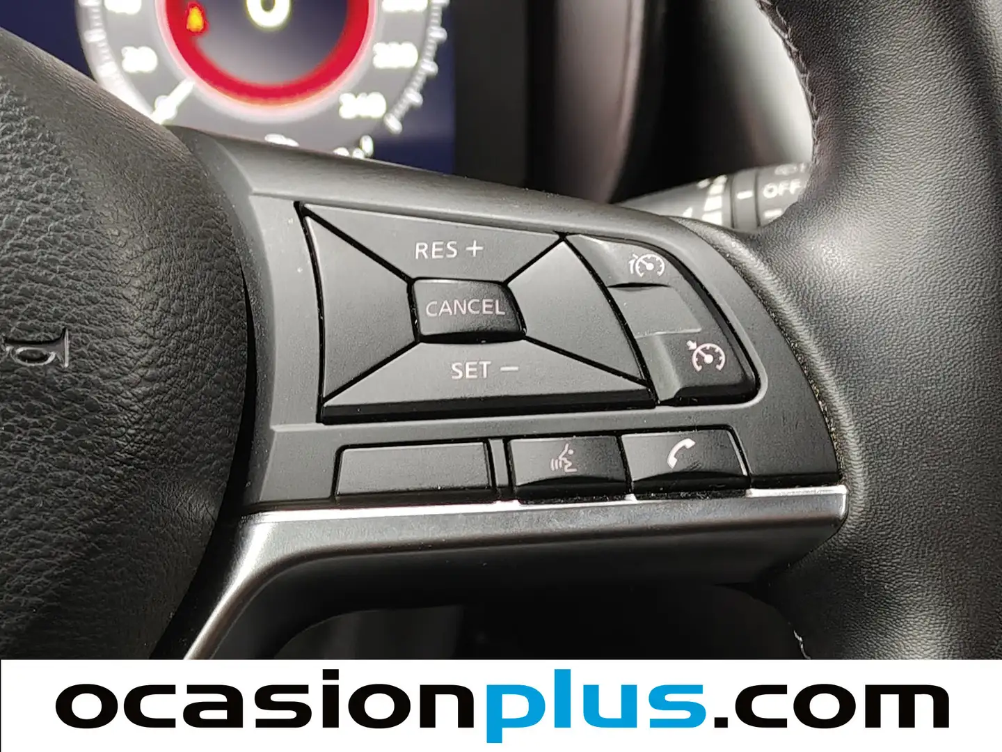 Foto Nissan JUKE Nissan Juke DIG-T N-Connecta 4x2 (114 CV)