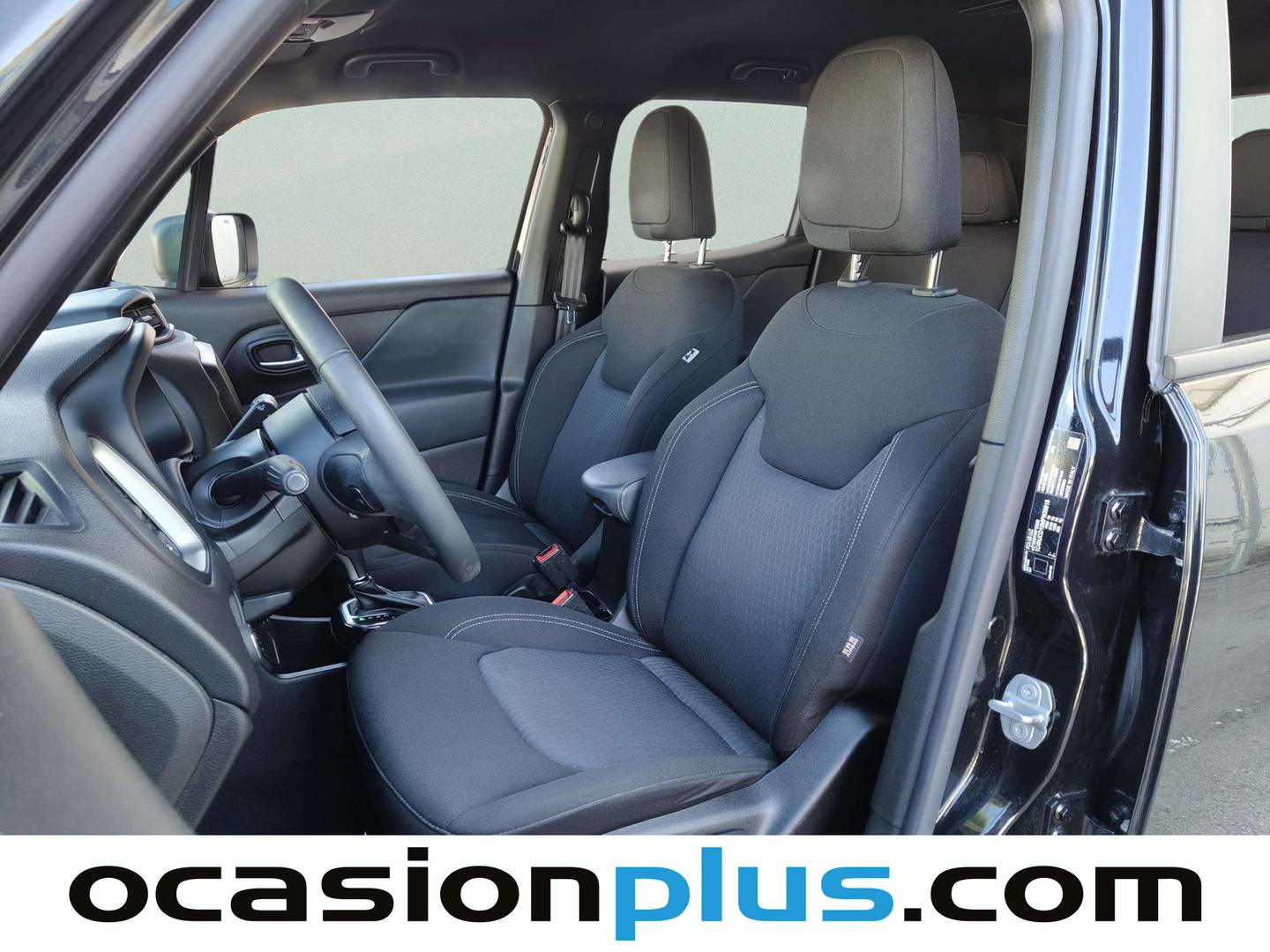 Foto asientos delanteros Jeep Renegade Jeep Renegade 1.3G 80 Aniversario 4x2 DCT (150 CV)