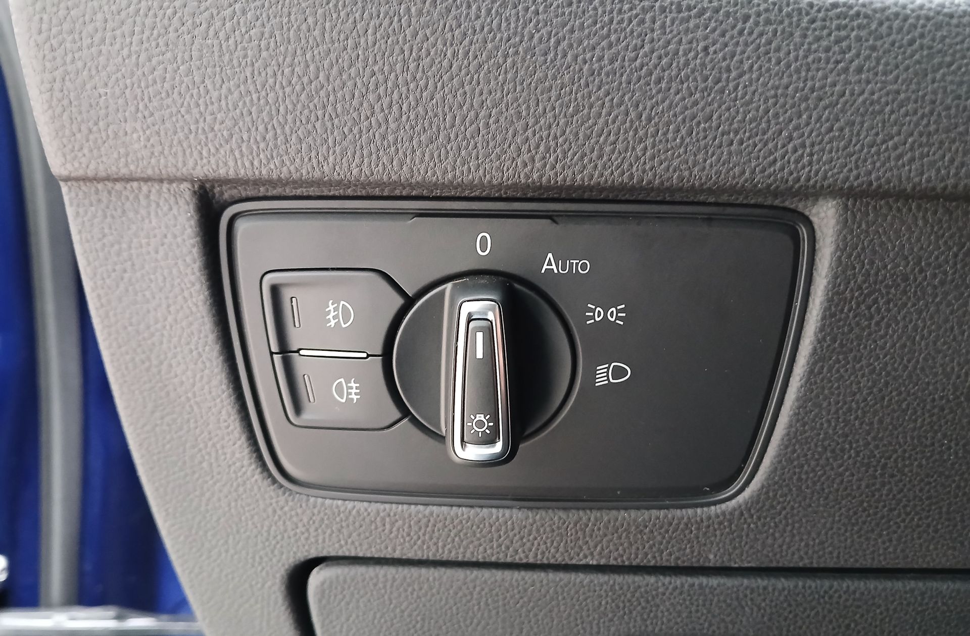 Volkswagen Passat Variant R-Line 2.0 TDI DSG - foto 30