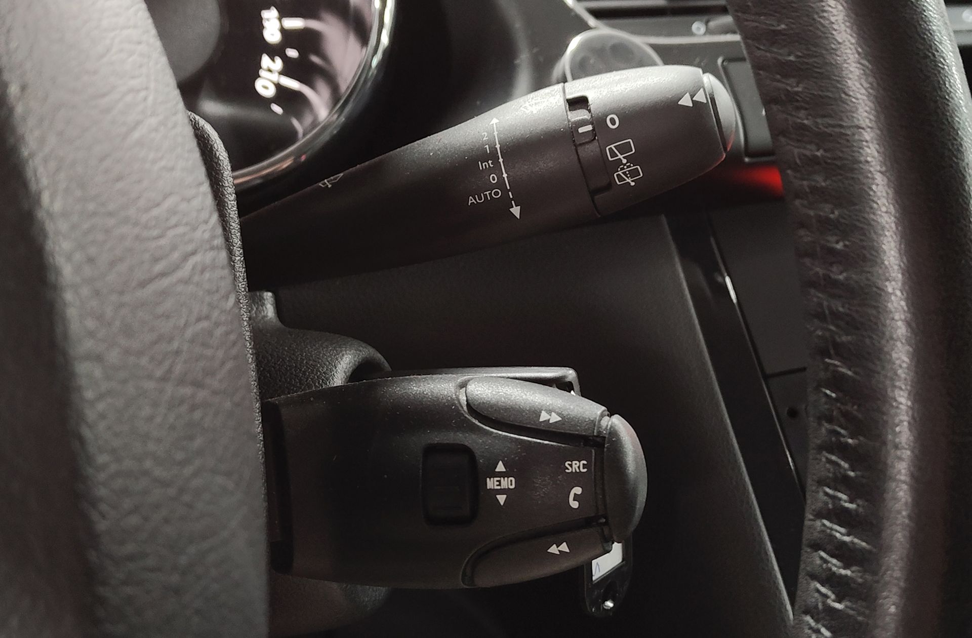 Peugeot 3008 1.6 BlueHDi FAP Style - foto 25