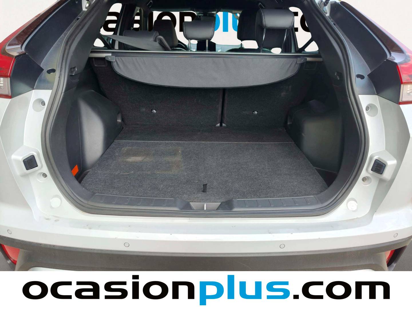 Fotos maletero Mitsubishi Eclipse Cross Mitsubishi Eclipse Cross 2.4 PHEV Kaiteki 4WD Auto (188 CV)