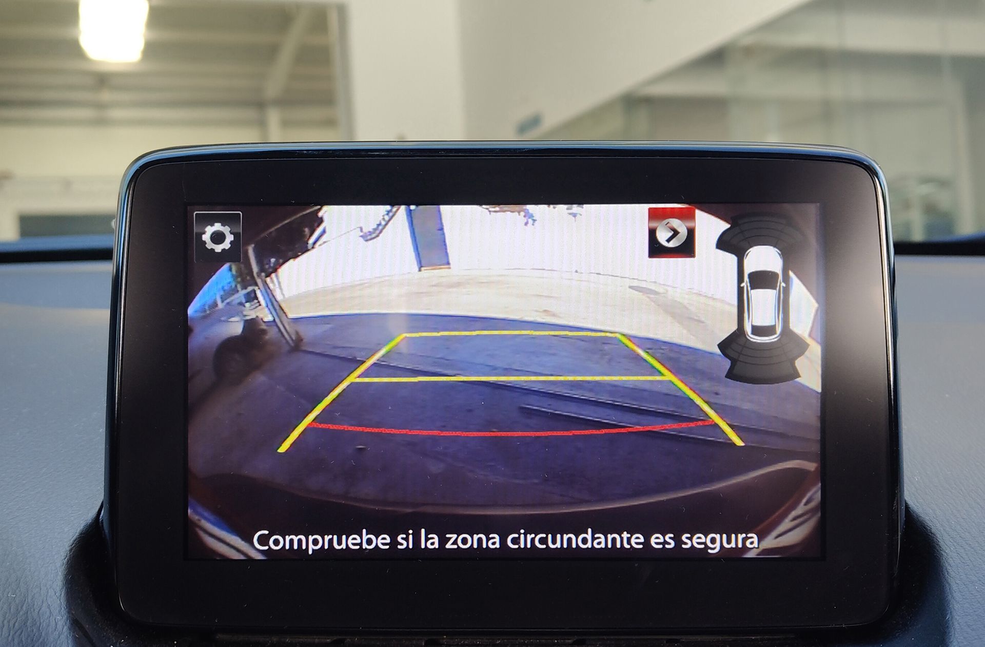 Mazda CX-3 2.0 G Zenith 2WD - foto 8