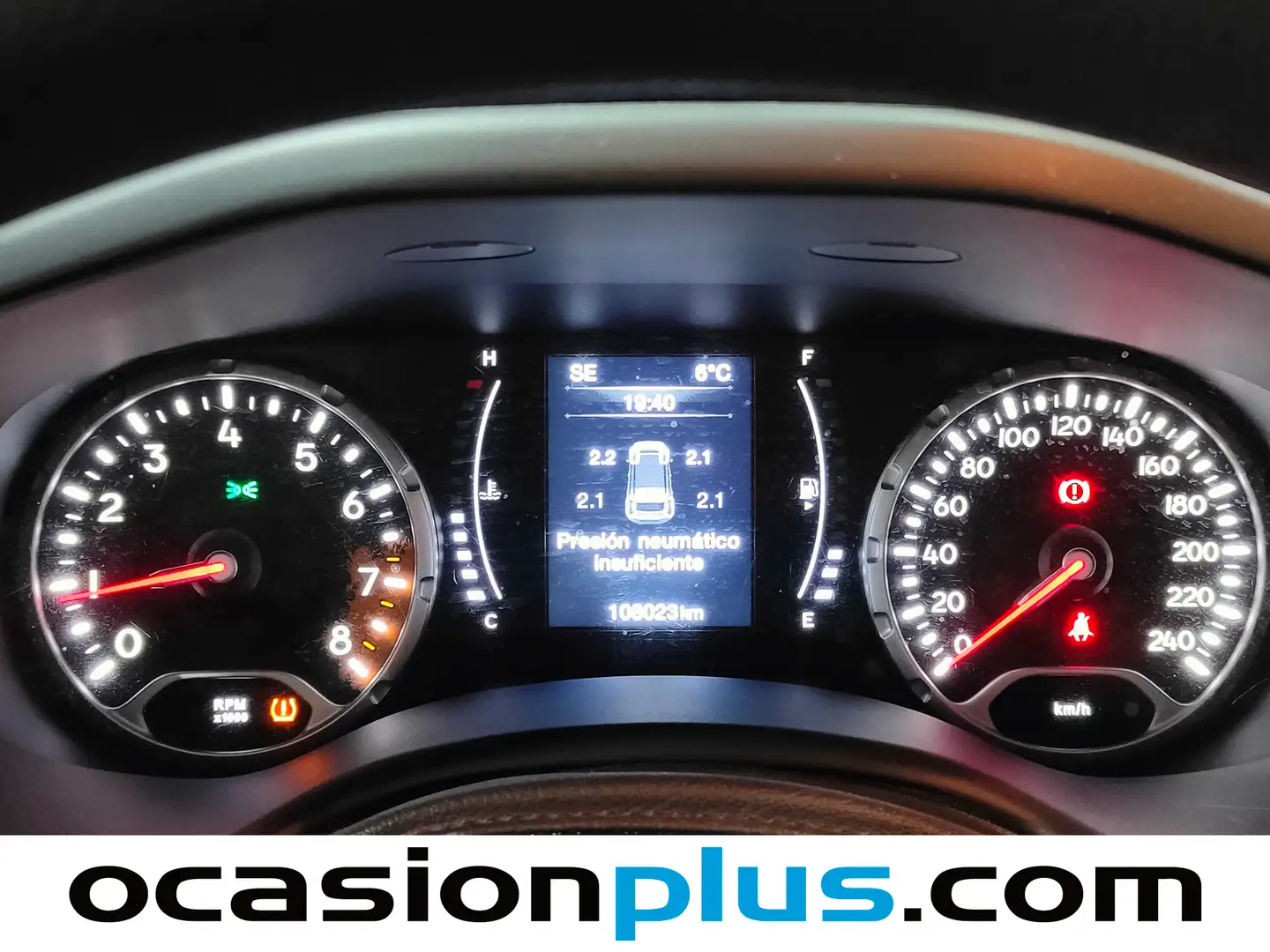 Foto Jeep Renegade Jeep Renegade 1.6 E-TORQ Sport FWD E6 (110 CV)