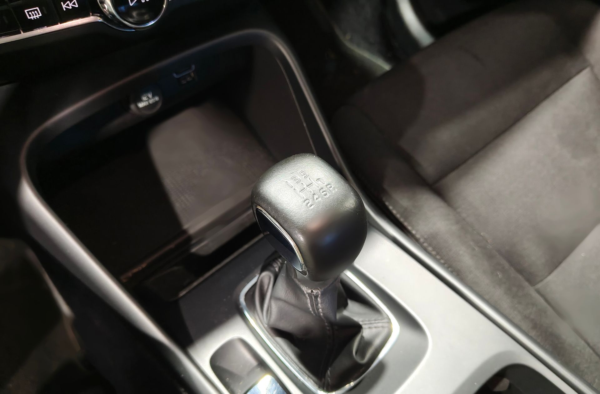 Volvo XC40 T3 - foto 5