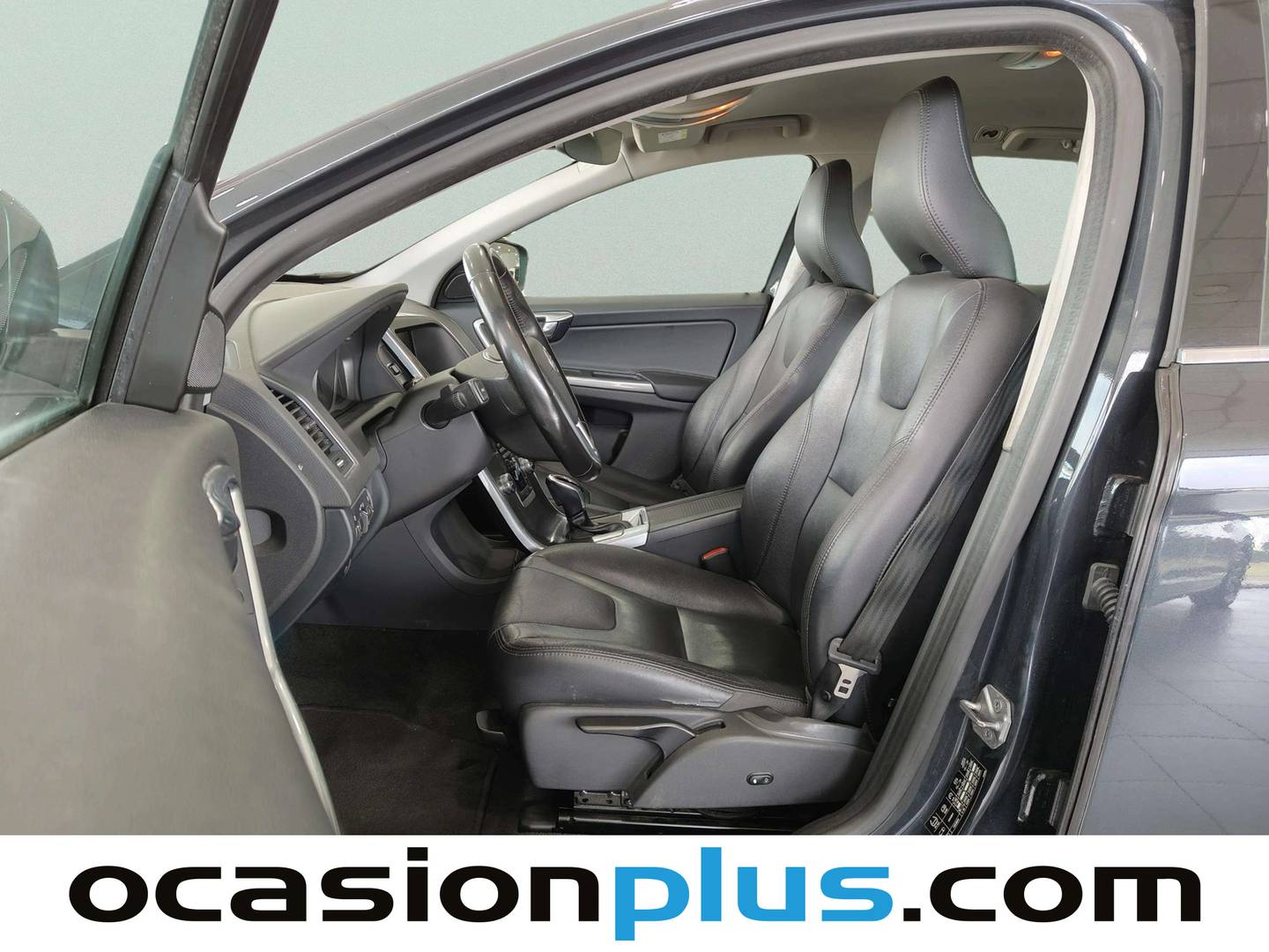 Foto asientos delanteros Volvo XC60 Volvo XC60 D4 Momentum Auto (181 CV)