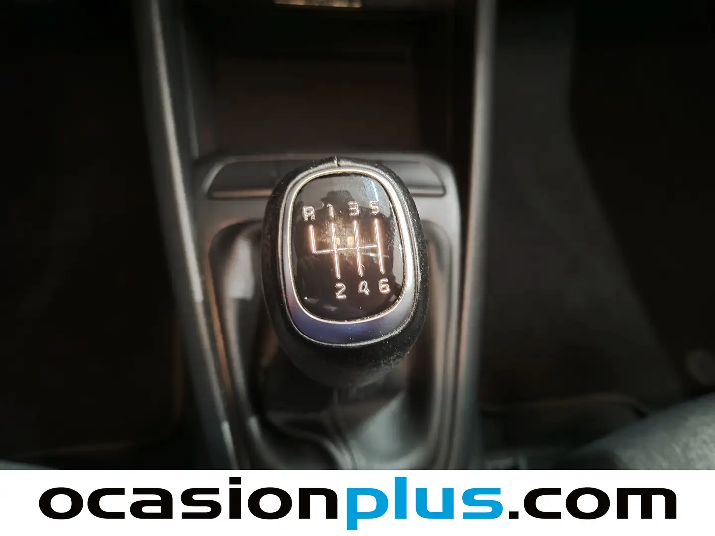 Foto KIA Stonic Kia Stonic 1.0 T-GDi MHEV iMT Concept (100 CV)