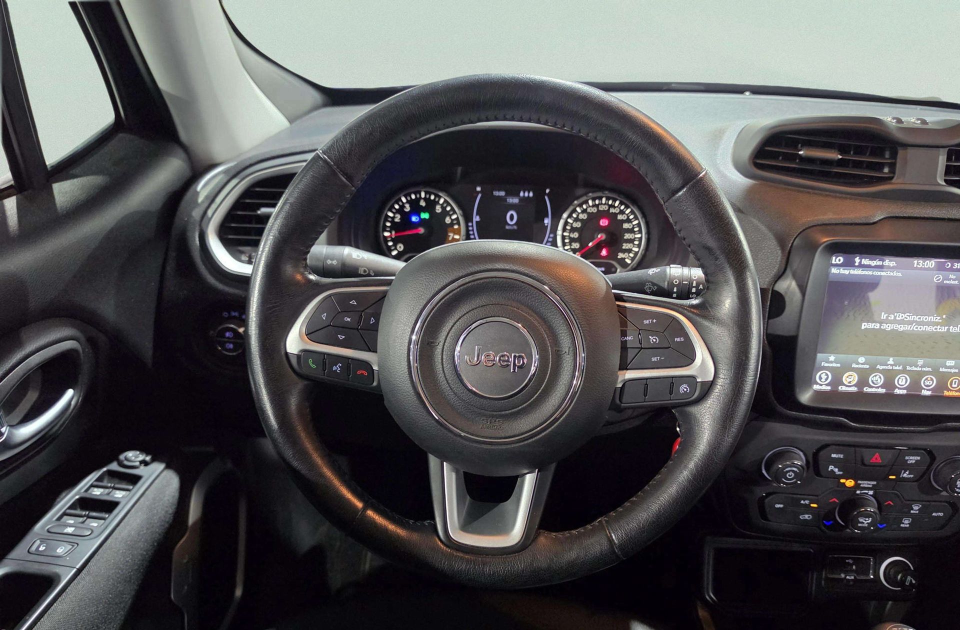 Jeep Renegade 1.0G Longitude 4x2 - foto 19