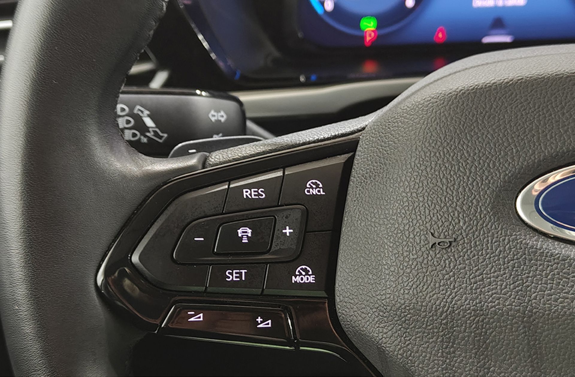 Ford Grand Tourneo Connect 2.0 EcoBlue Titanium 7 plazas - foto 24