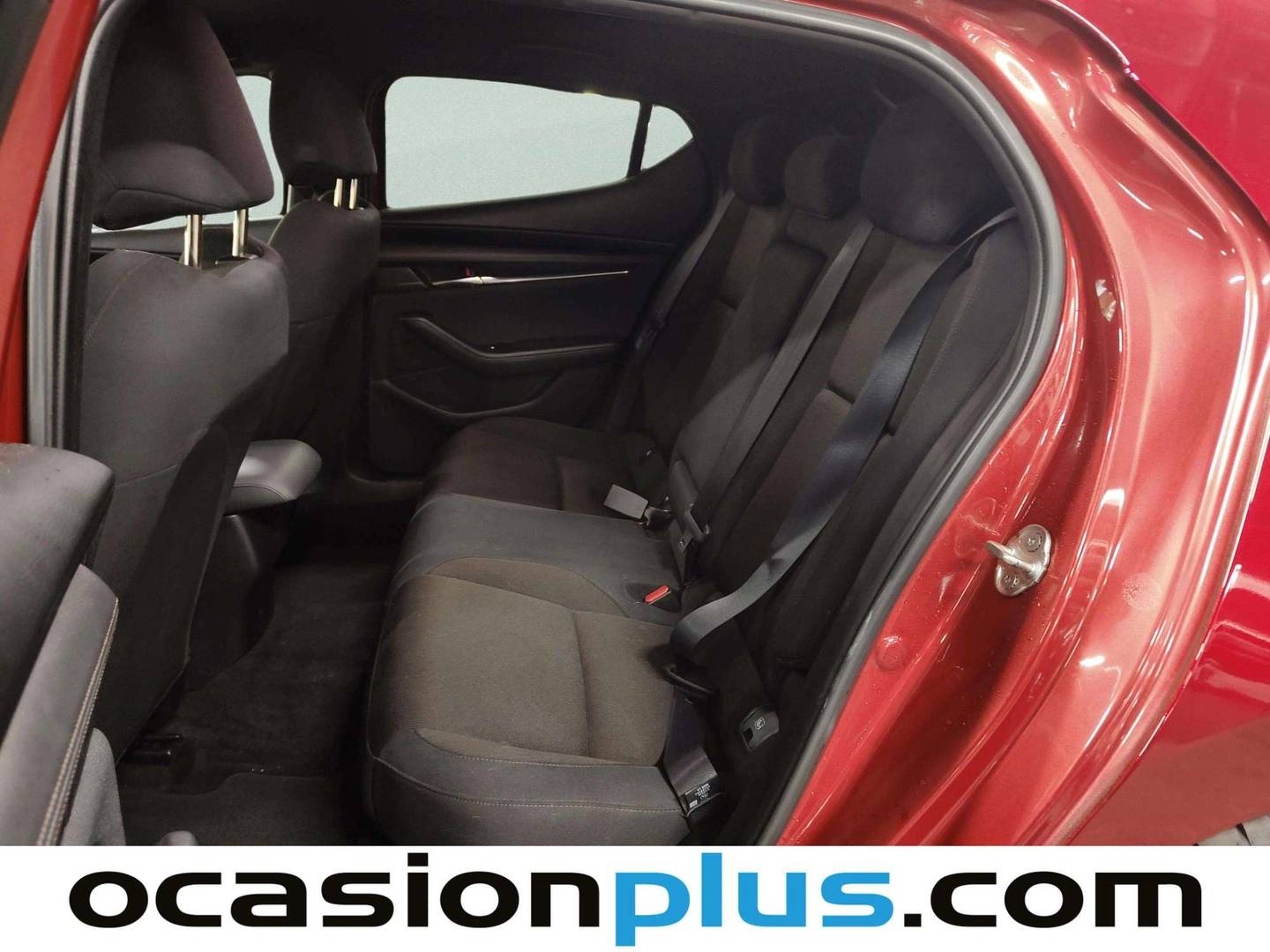 Foto asientos traseros Mazda Mazda3 Mazda Mazda 3 2.0 e-SKYACTIV-X Zenith (186 CV)