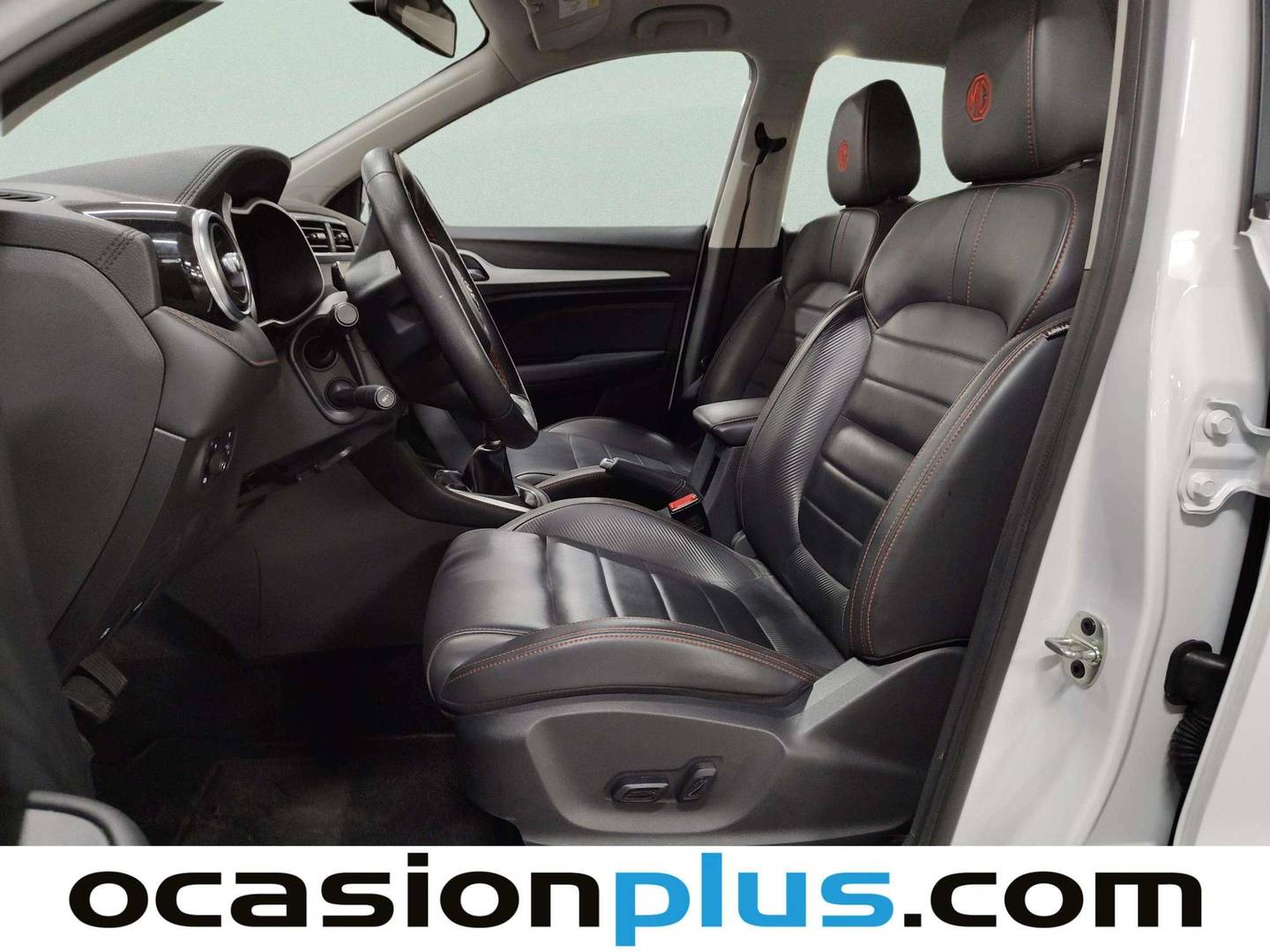 Foto asientos delanteros MG ZS MG ZS 1.5 Luxury (106 CV)