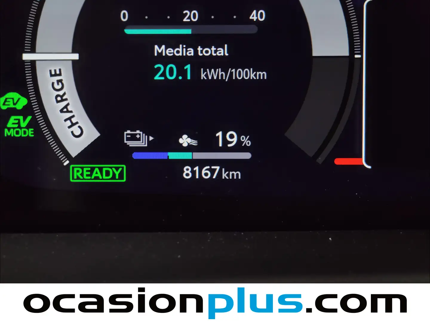 Foto Toyota C-HR TOYOTA C-HR 220PH GR Sport (223 CV)