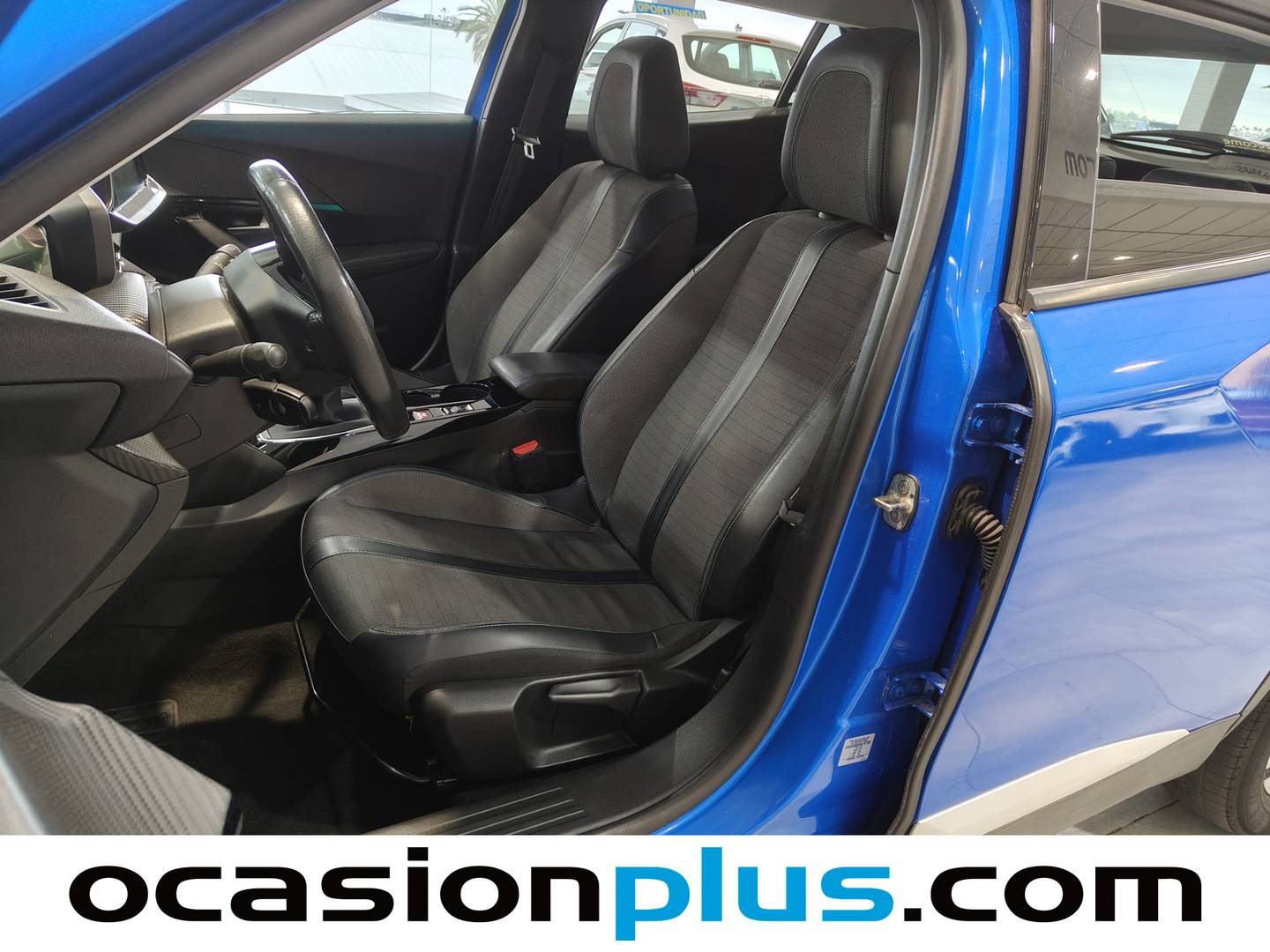 Foto Peugeot 2008 Peugeot 2008 PureTech 130 S&S Allure Pack  (130 CV)