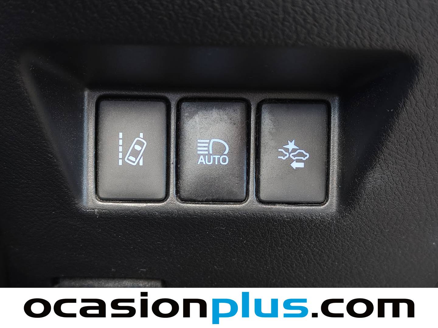 Equipamiento del Toyota Yaris Toyota Yaris 1.5 Hybrid Feel (100 CV)