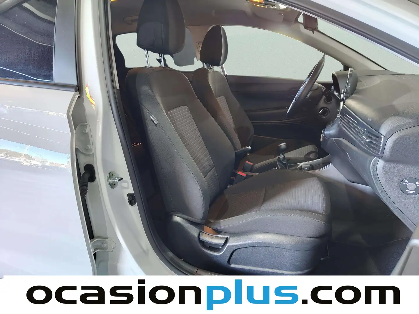 Foto Hyundai i20 Hyundai i20 1.2 MPI Klass (84 CV)