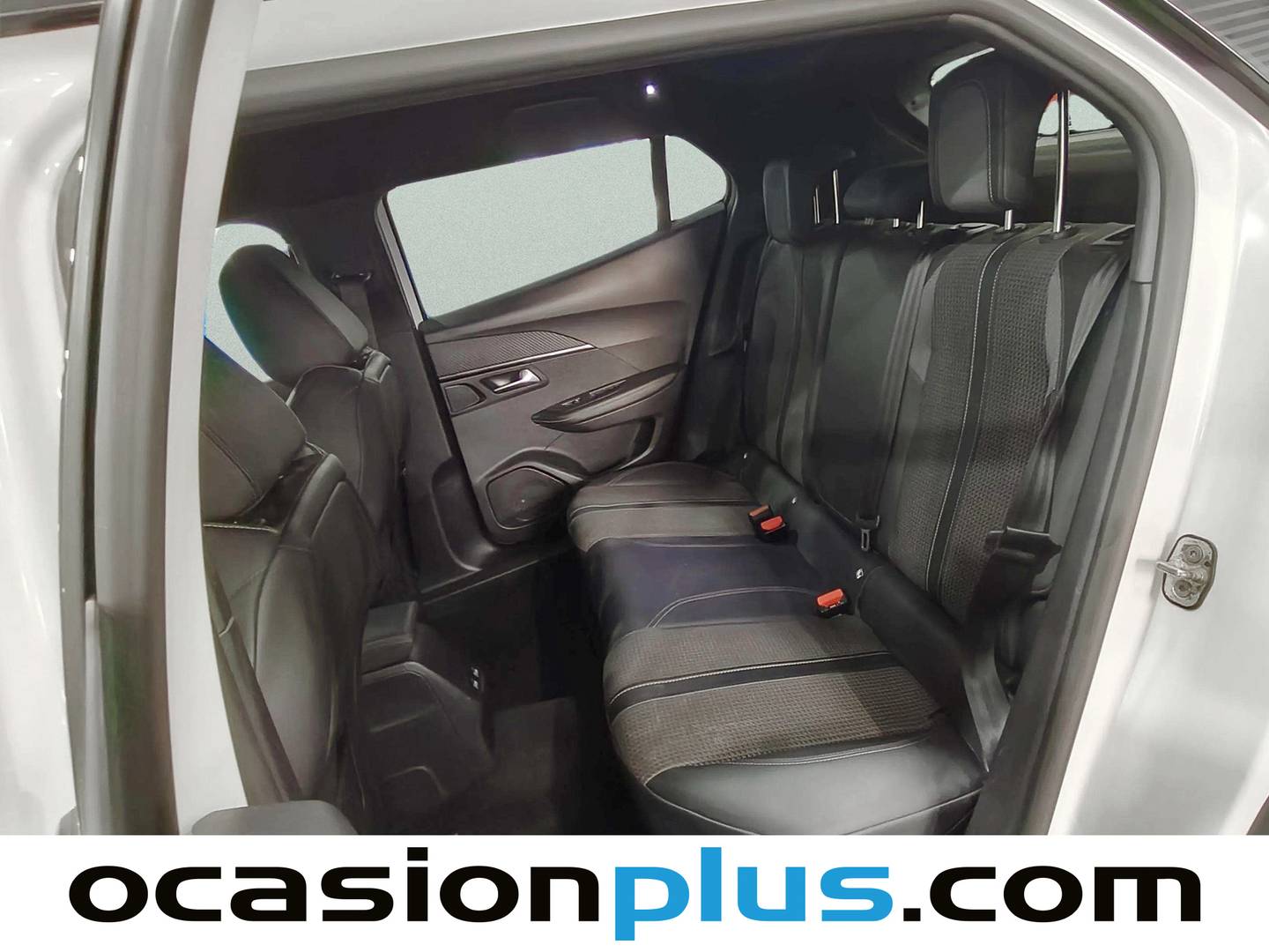 Foto asientos traseros Peugeot 2008 Peugeot 2008 PureTech 130 S&S GT EAT8 (130 CV)