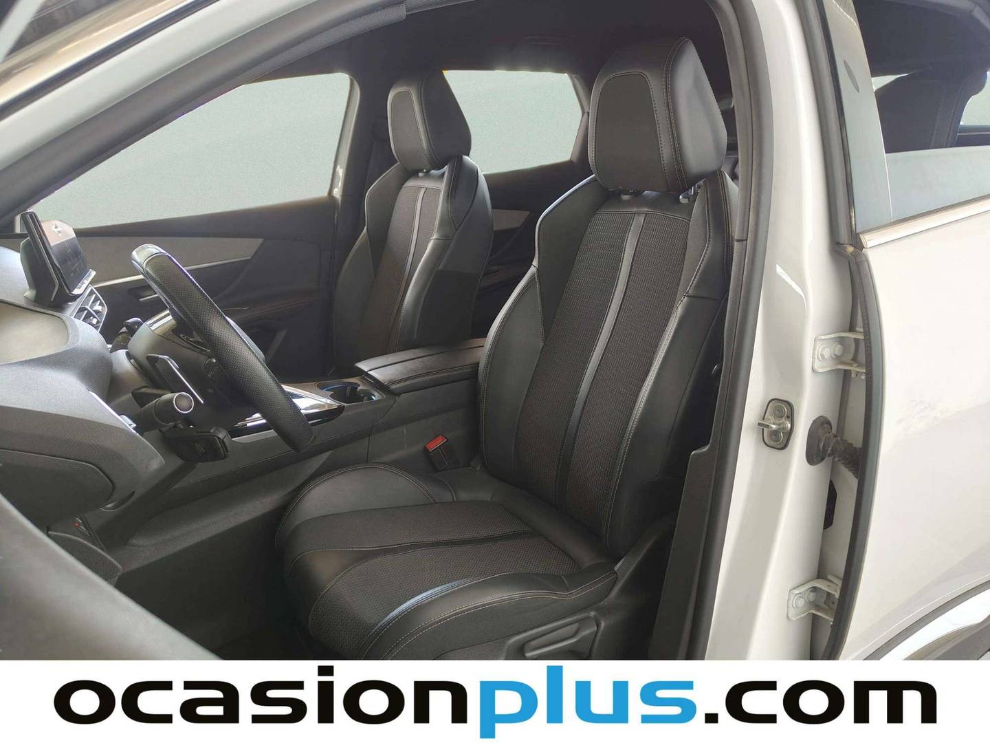 Foto asientos delanteros Peugeot 3008 Peugeot 3008 PureTech 130 S&S GT EAT8 (130 CV)