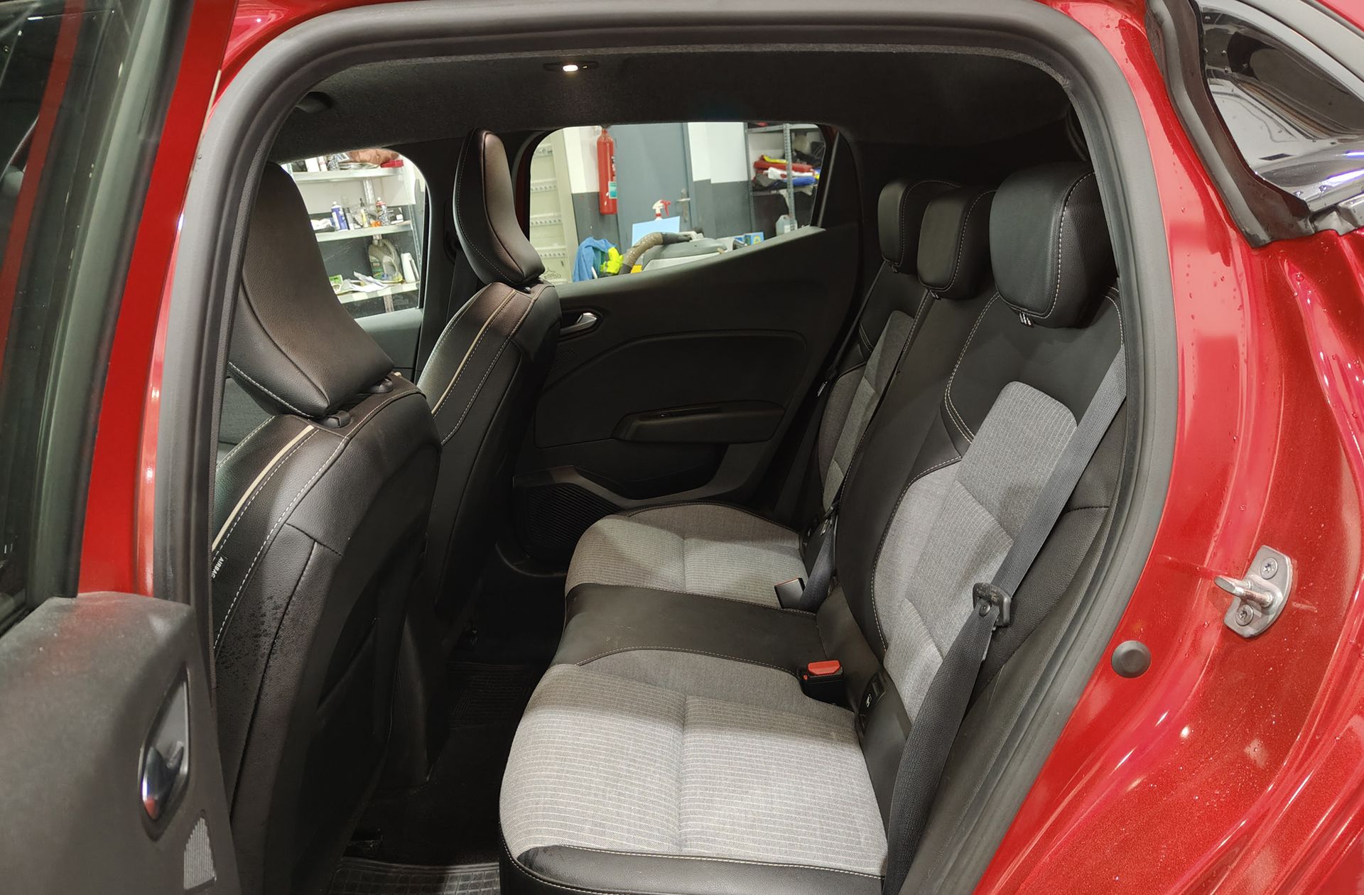 Renault Clio Techno TCe - foto 10