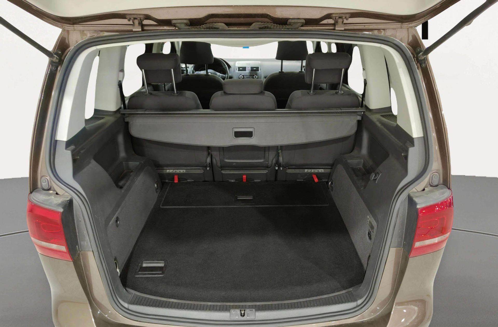 Volkswagen Touran Advance 1.6 TDI - foto 16