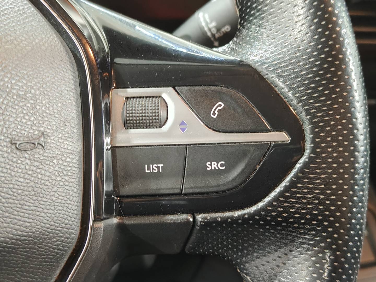 Foto Peugeot Rifter Peugeot Rifter BlueHDi 100 GT Line Standard (100 CV)