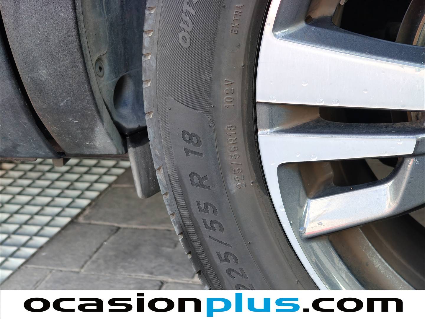 Foto Peugeot 5008 Peugeot 5008 PureTech 130 S&S Allure Pack EAT8  (130 CV)