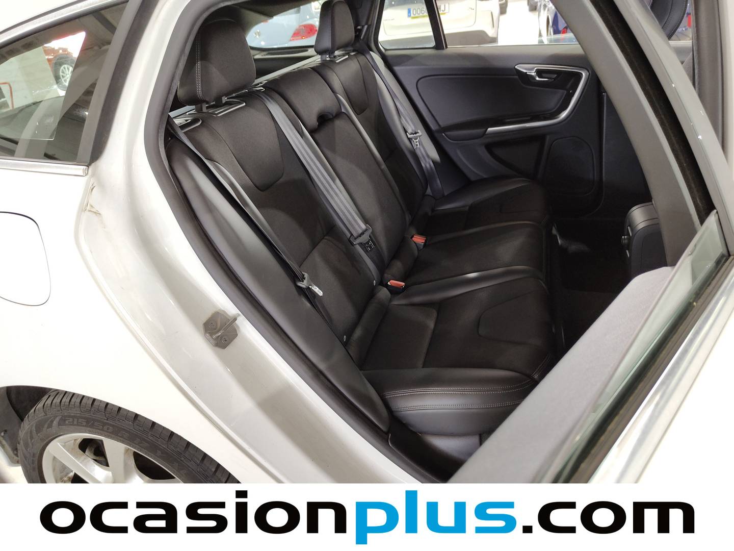 Foto Volvo V60 Volvo V60 D4 Momentum Auto (181 CV)