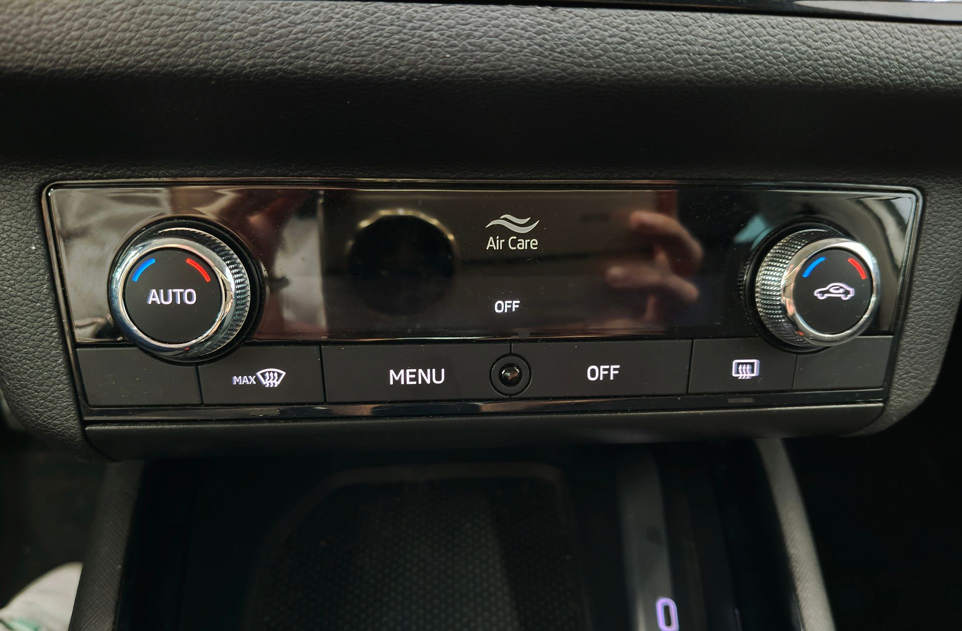 Škoda Kamiq 1.0 TSI Ambition - foto 29