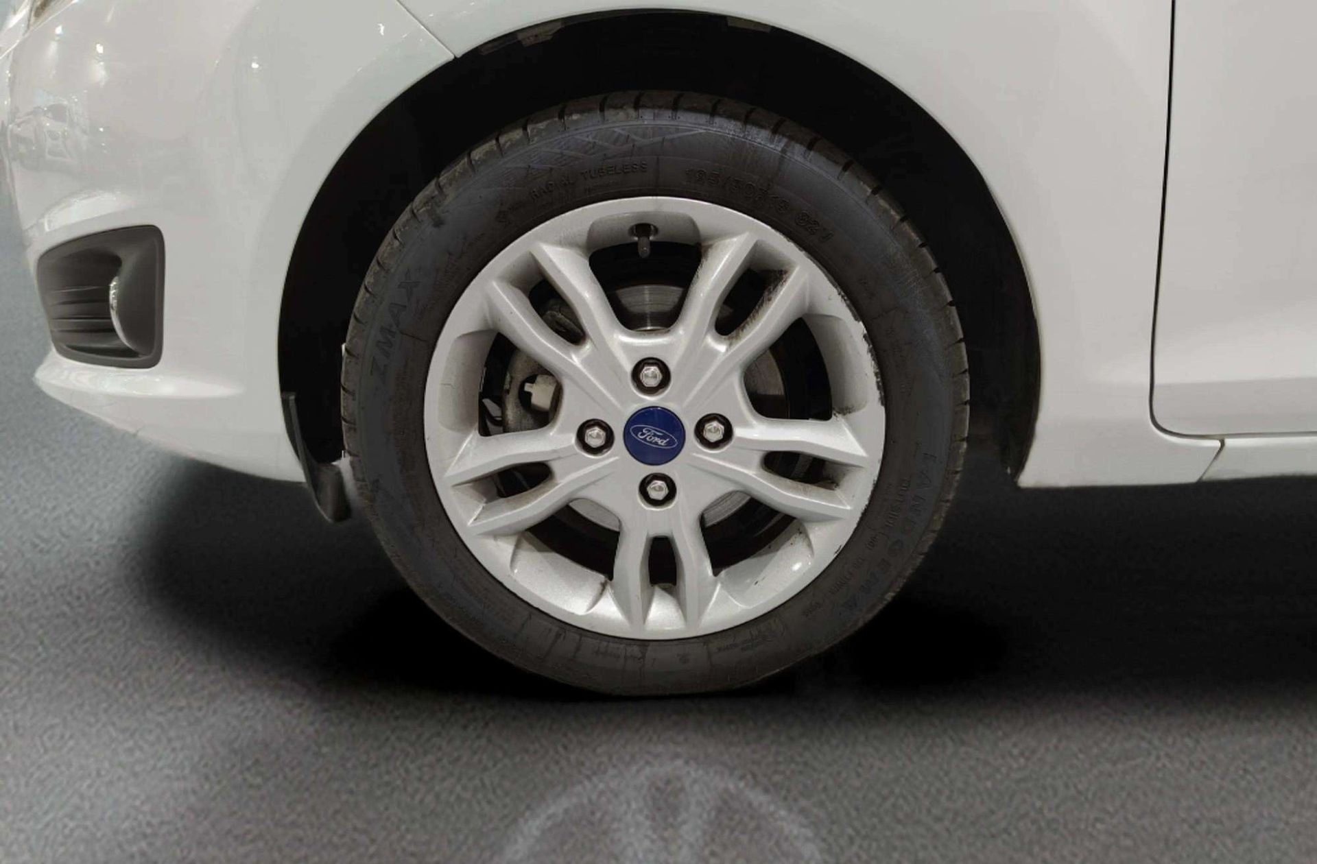 Ford Fiesta 1.0 EcoBoost Trend - foto 27