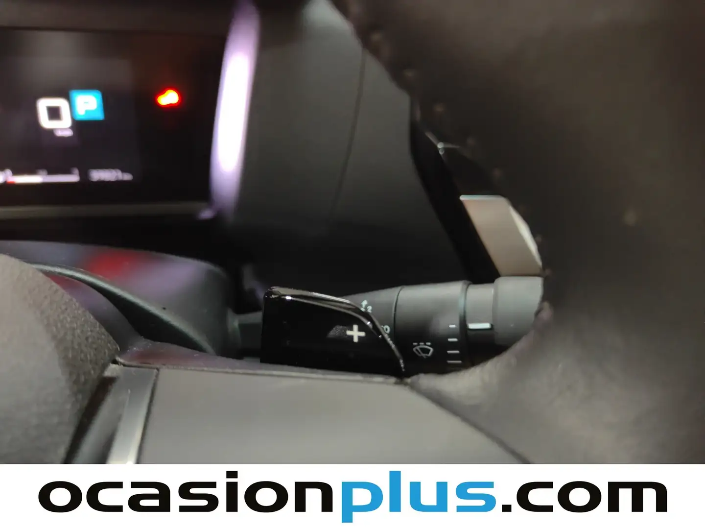 Foto Citroën C4 X Citroen C4 X PureTech 130 S&S Plus EAT8 (131 CV)