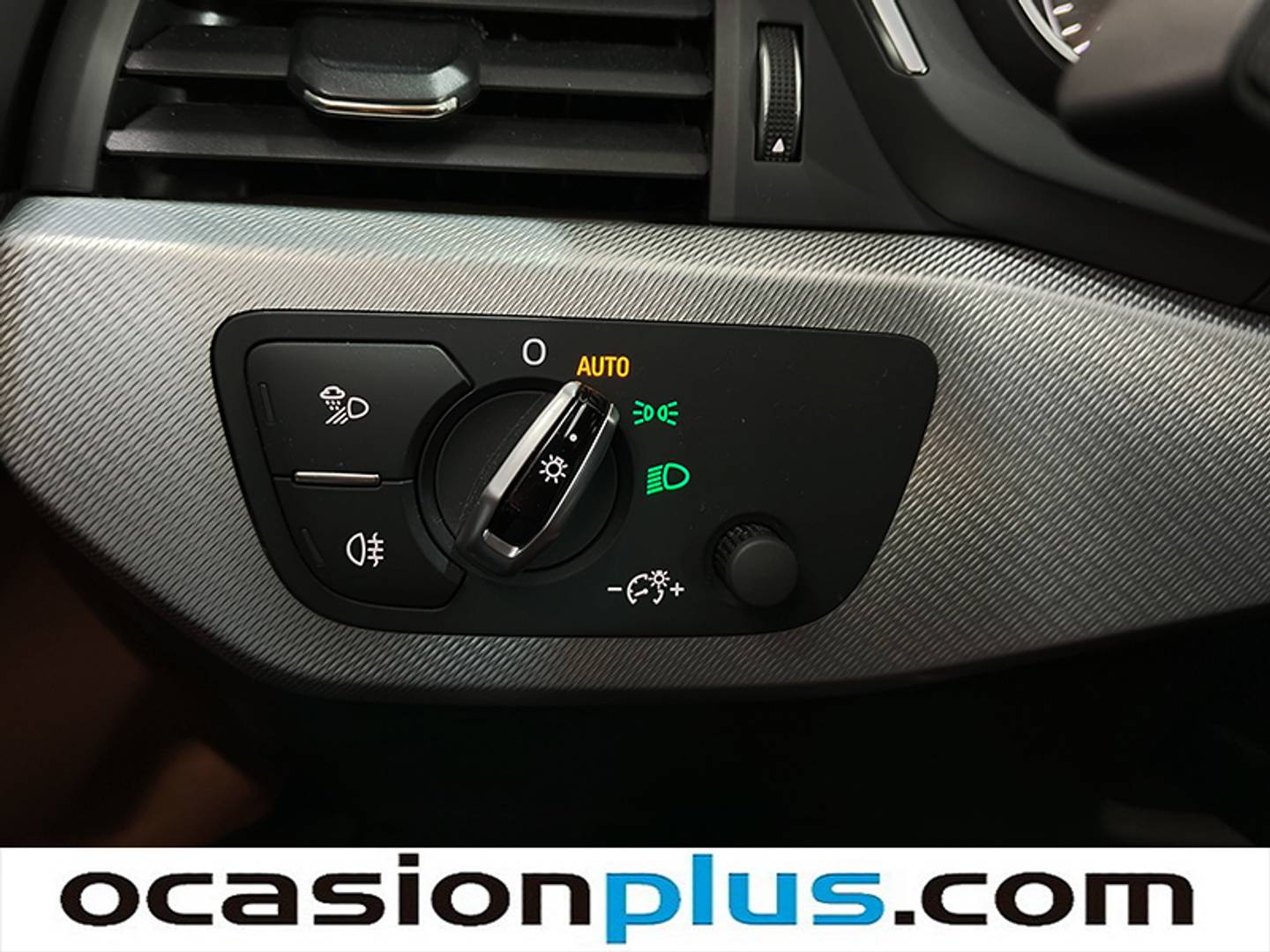 Foto Audi A4 Audi A4 S line edition 1.4 TFSI (150 CV)