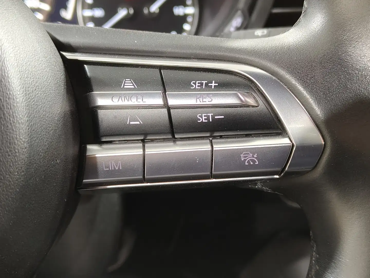 Foto Mazda Mazda3 Mazda Mazda 3 2.0 SKYACTIV-G Zenith (122 CV)