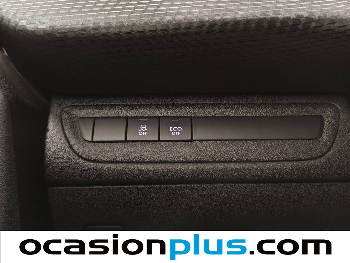 Equipamiento del Peugeot 2008 Peugeot 2008 BlueHDi 100 S&S Active (100 CV)