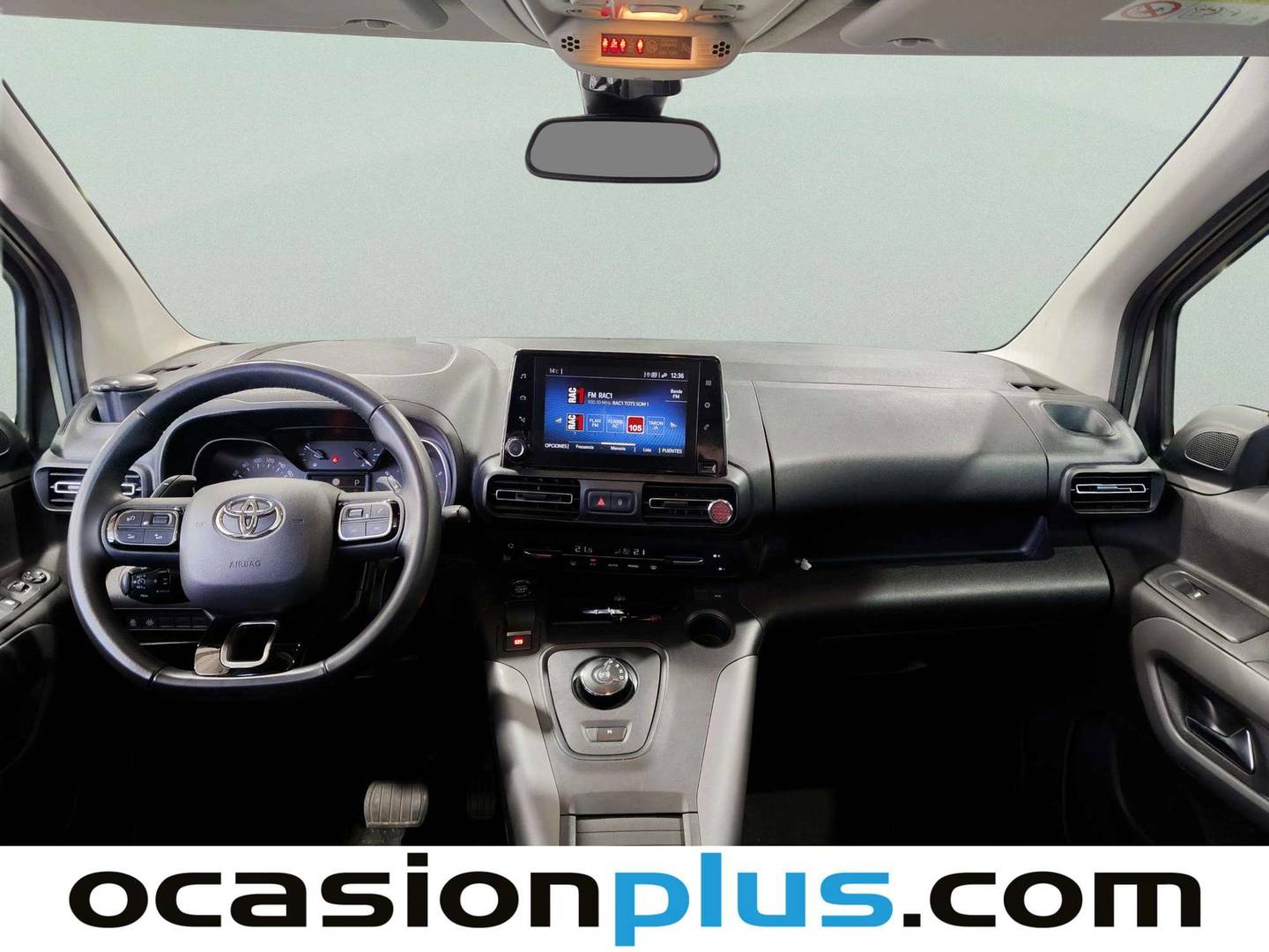 Foto Toyota Proace City Verso Toyota Proace City Verso 1.5D Family Advance L1 Auto (131 CV)