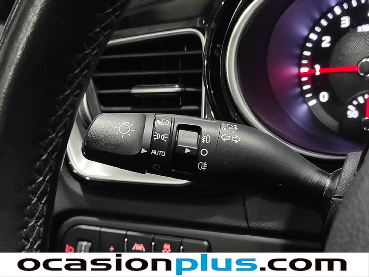 Foto KIA Ceed Kia Ceed 1.0 T-GDi Tech (120 CV)