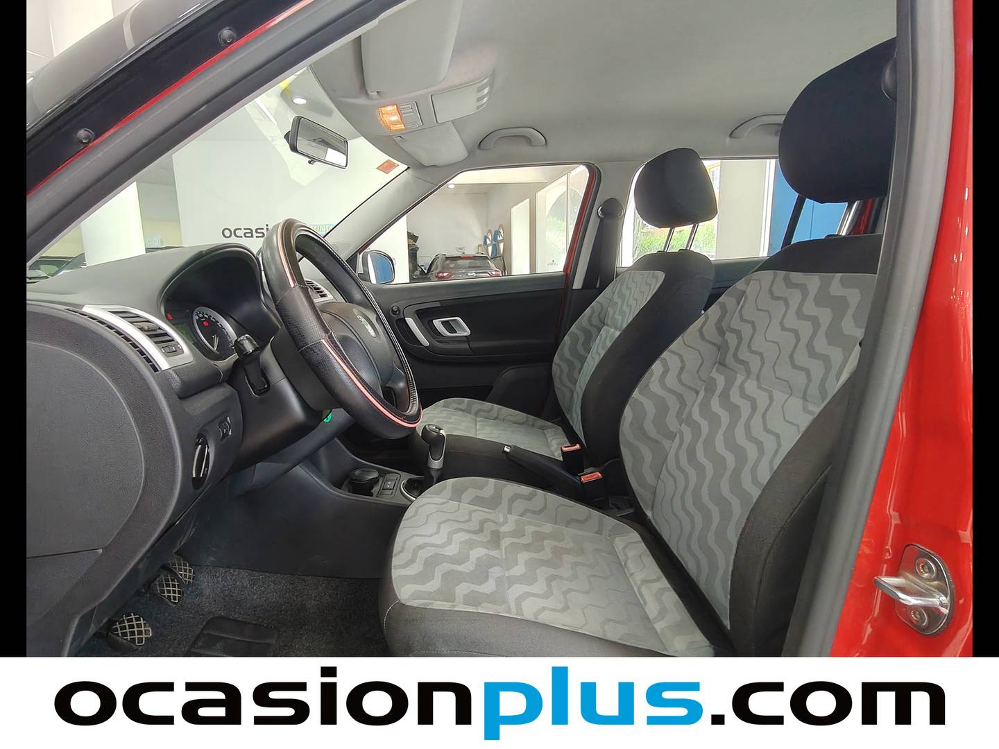 Foto asientos delanteros Skoda Fabia Skoda Fabia 1.2 Young (60 CV)