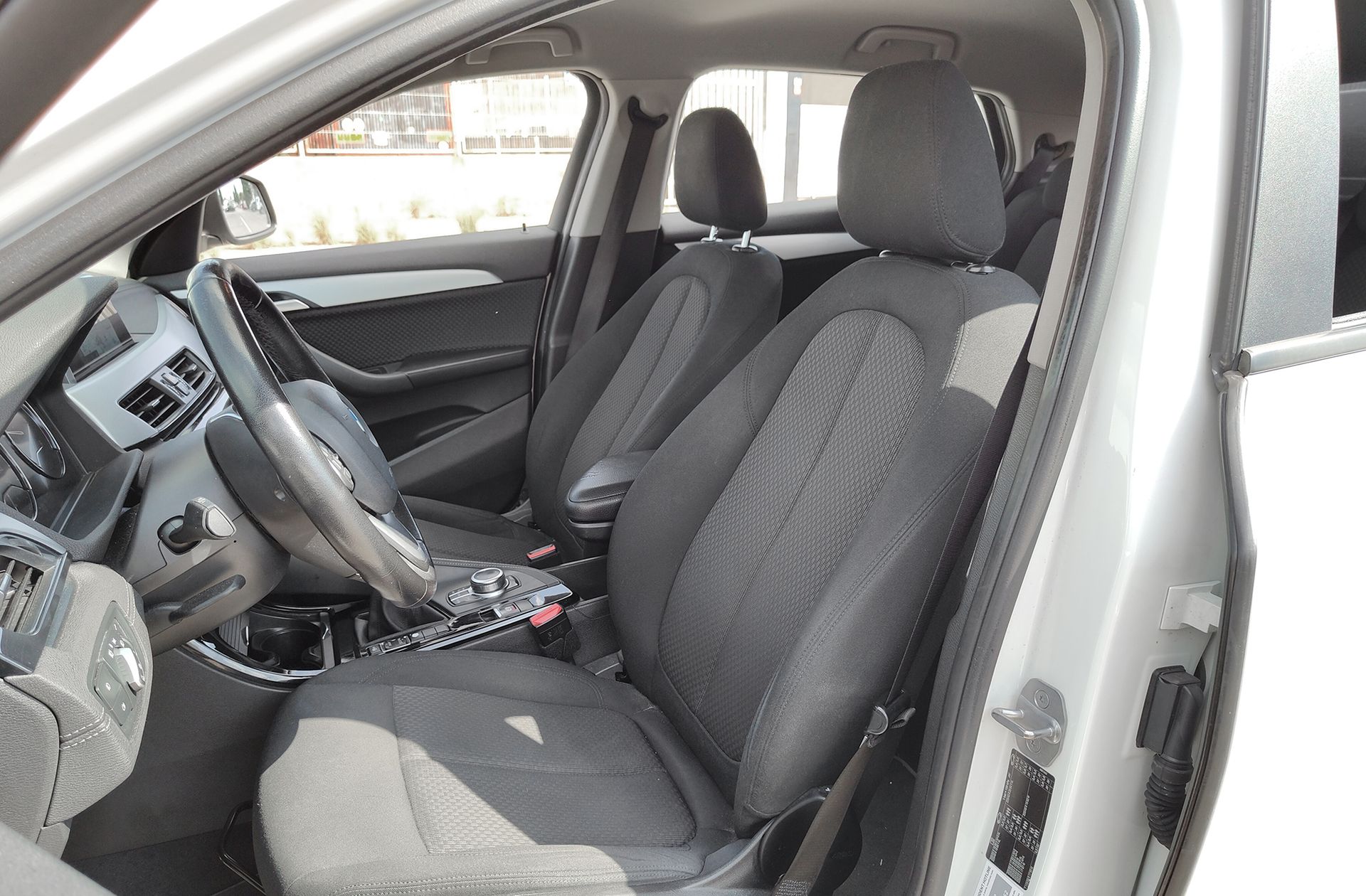 BMW X2 sDrive18d - foto 9