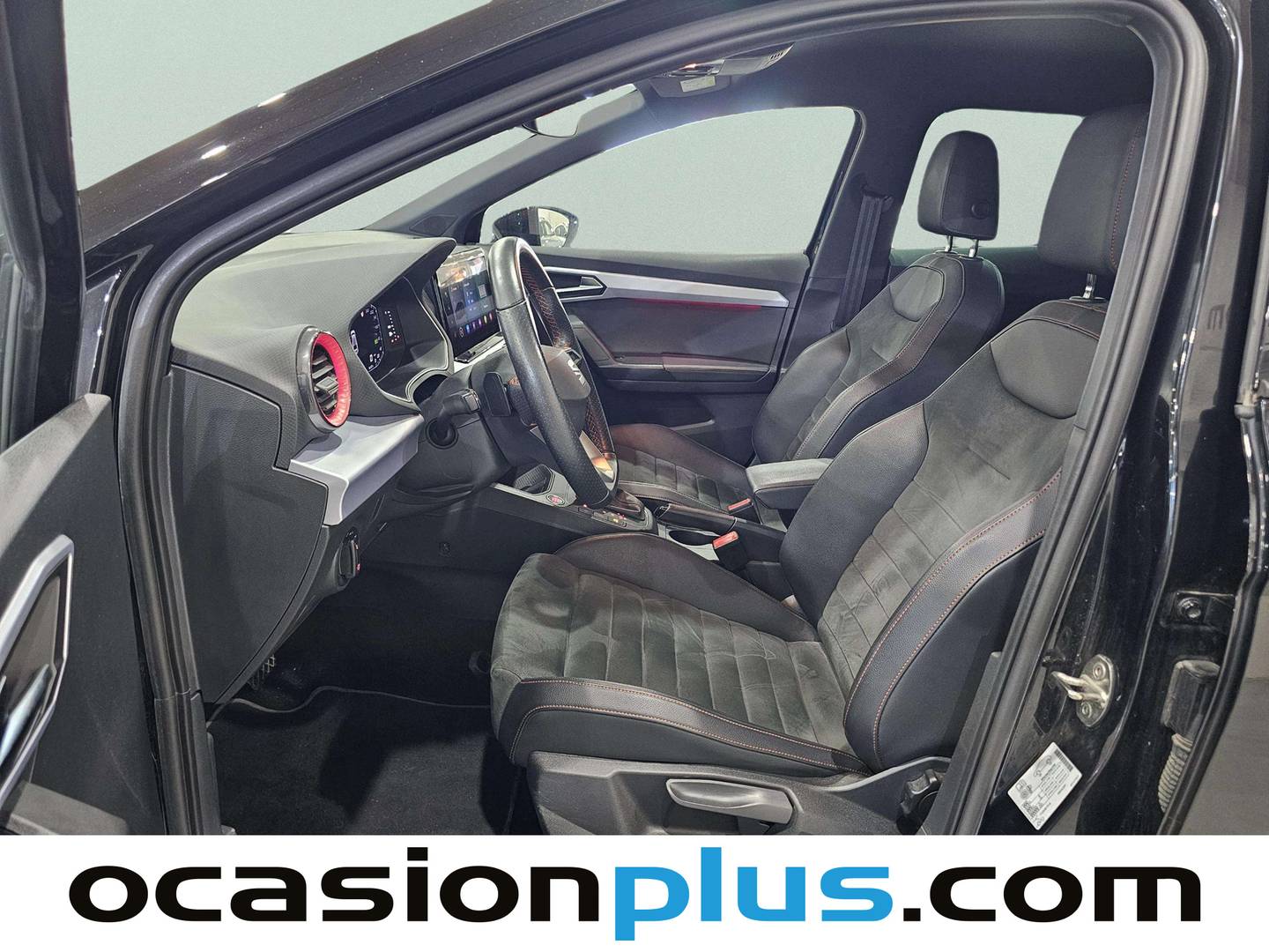 Foto asientos delanteros Seat Ibiza Seat Ibiza 1.5 TSI S&S FR Plus DSG (150 CV)