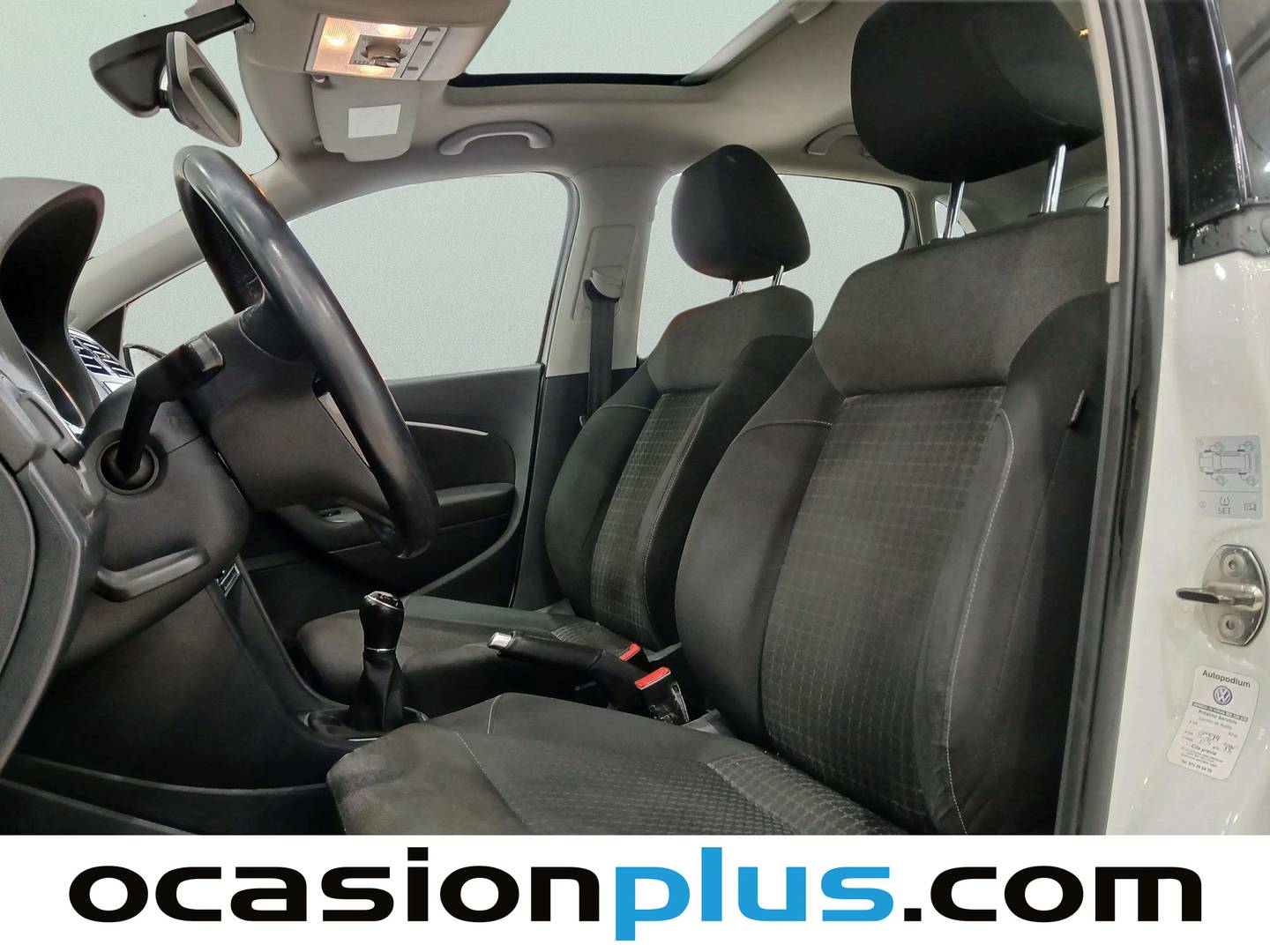 Foto asientos delanteros Volkswagen Polo Volkswagen Polo Advance 1.4 TDI BMT (90 CV)
