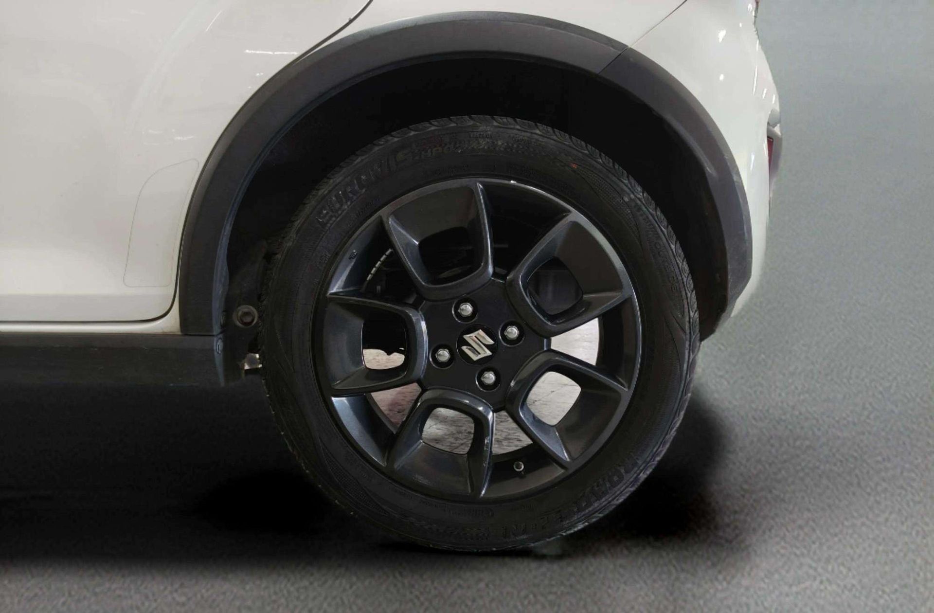 Suzuki Ignis 1.2 GLX - foto 36