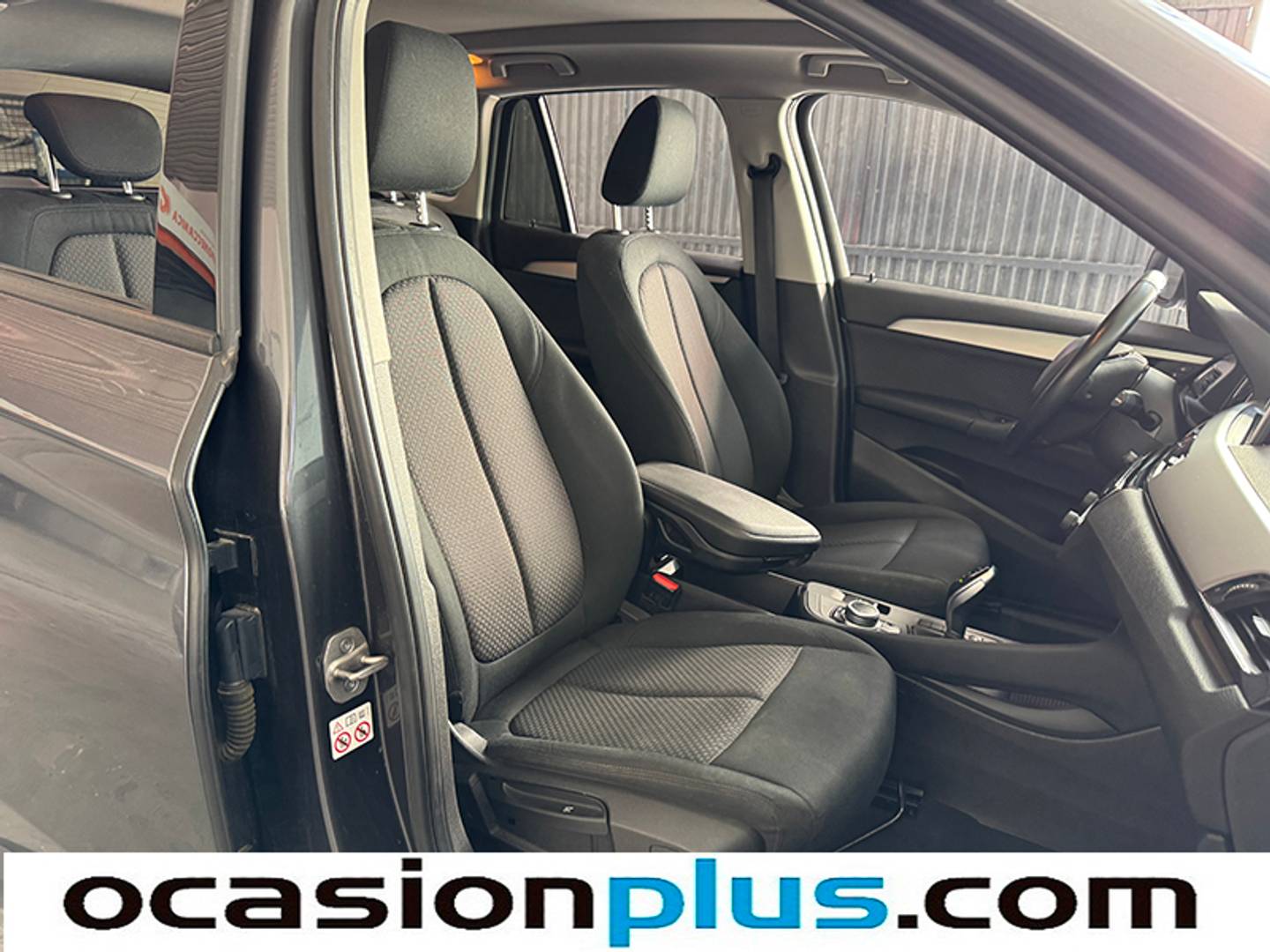 Foto BMW X1 BMW X1 sDrive18i (136 CV)