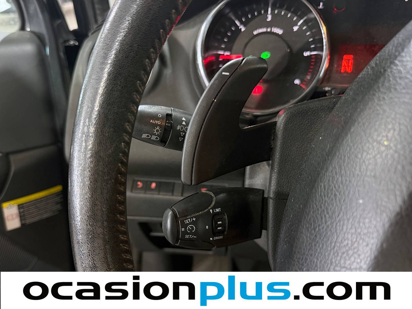 Extras y acabados del Peugeot 3008 Peugeot 3008 1.6 e-HDI Style FAP Blue Lion ETG6 (115 CV)