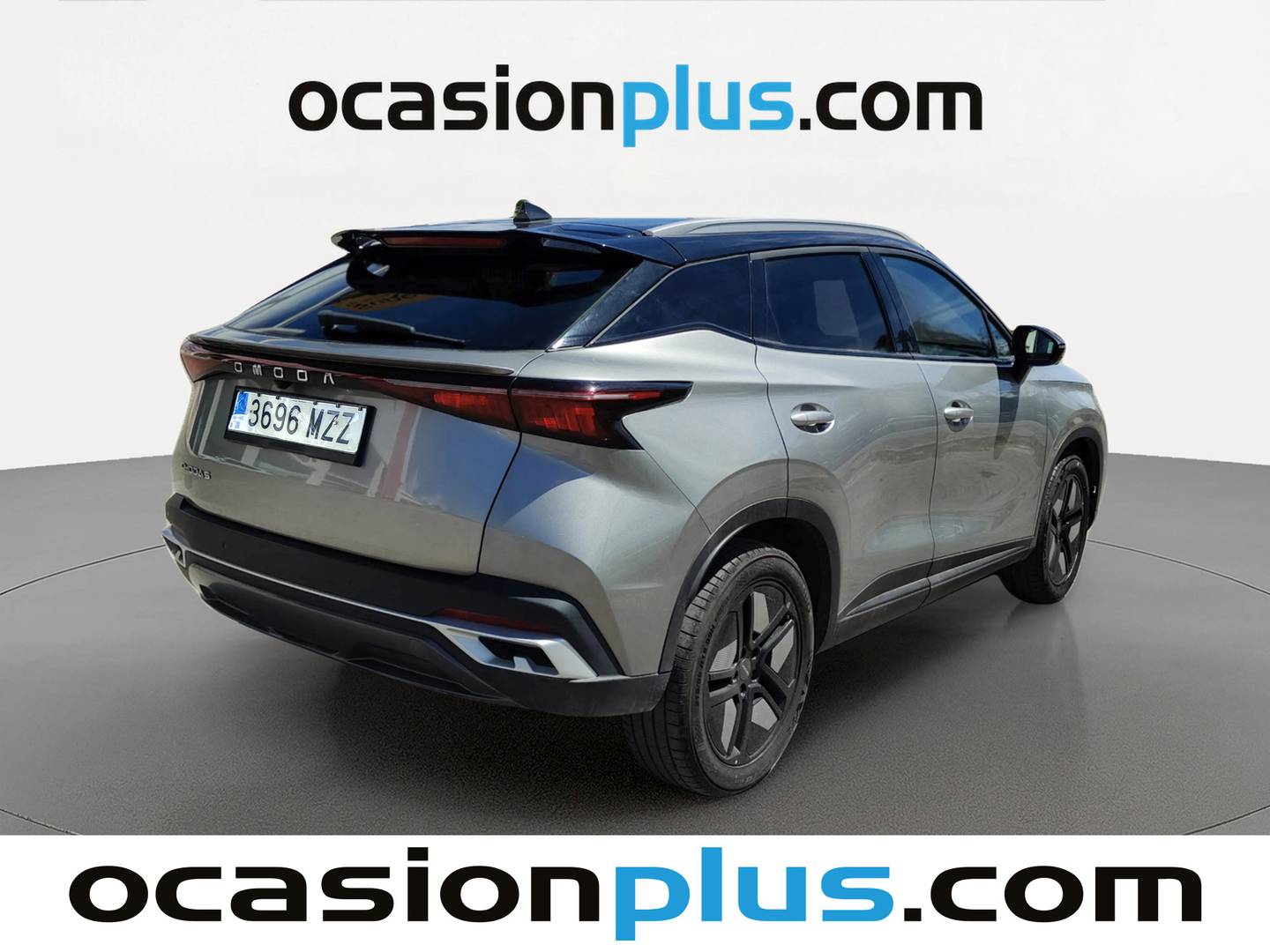 Foto trasera OMODA 5 OMODA 5 1.6 TGDI Premium (145 CV) derecha