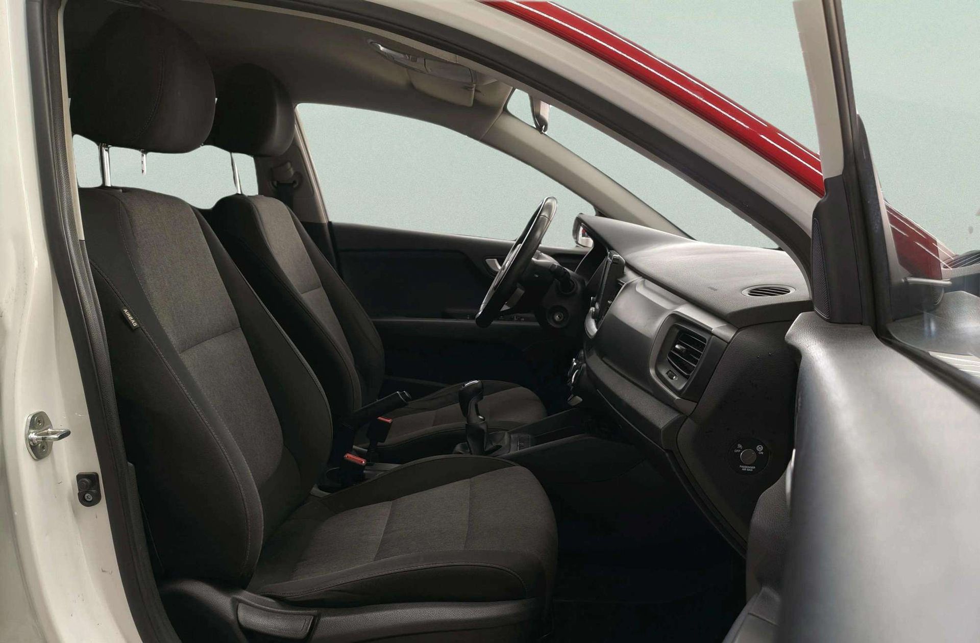 Kia Stonic 1.6 CRDi VGT Concept - foto 16