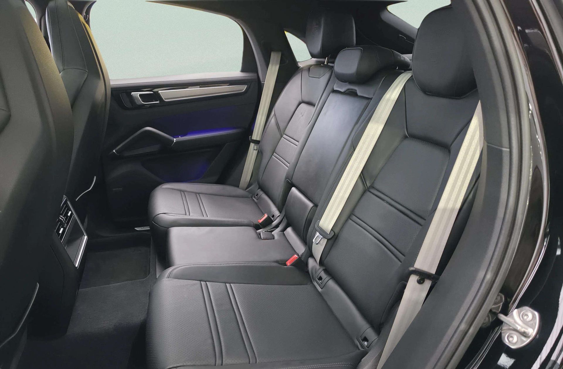Porsche Cayenne Coupé E-Hybrid Platinum Edition - foto 20