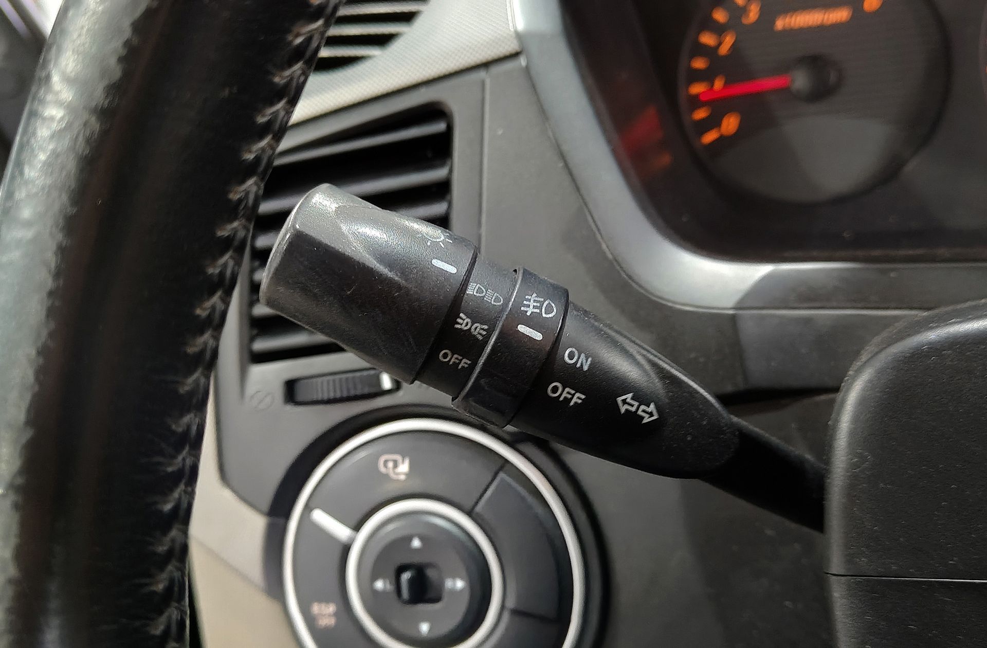 SsangYong Kyron 200 Xdi Limited - foto 22