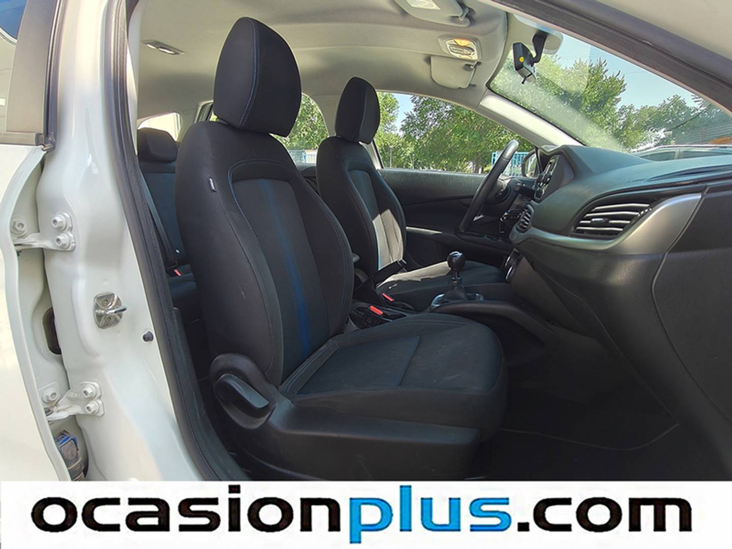 Foto Fiat Tipo Fiat Tipo SW 1.6 Multijet II Pop Business (120 CV)