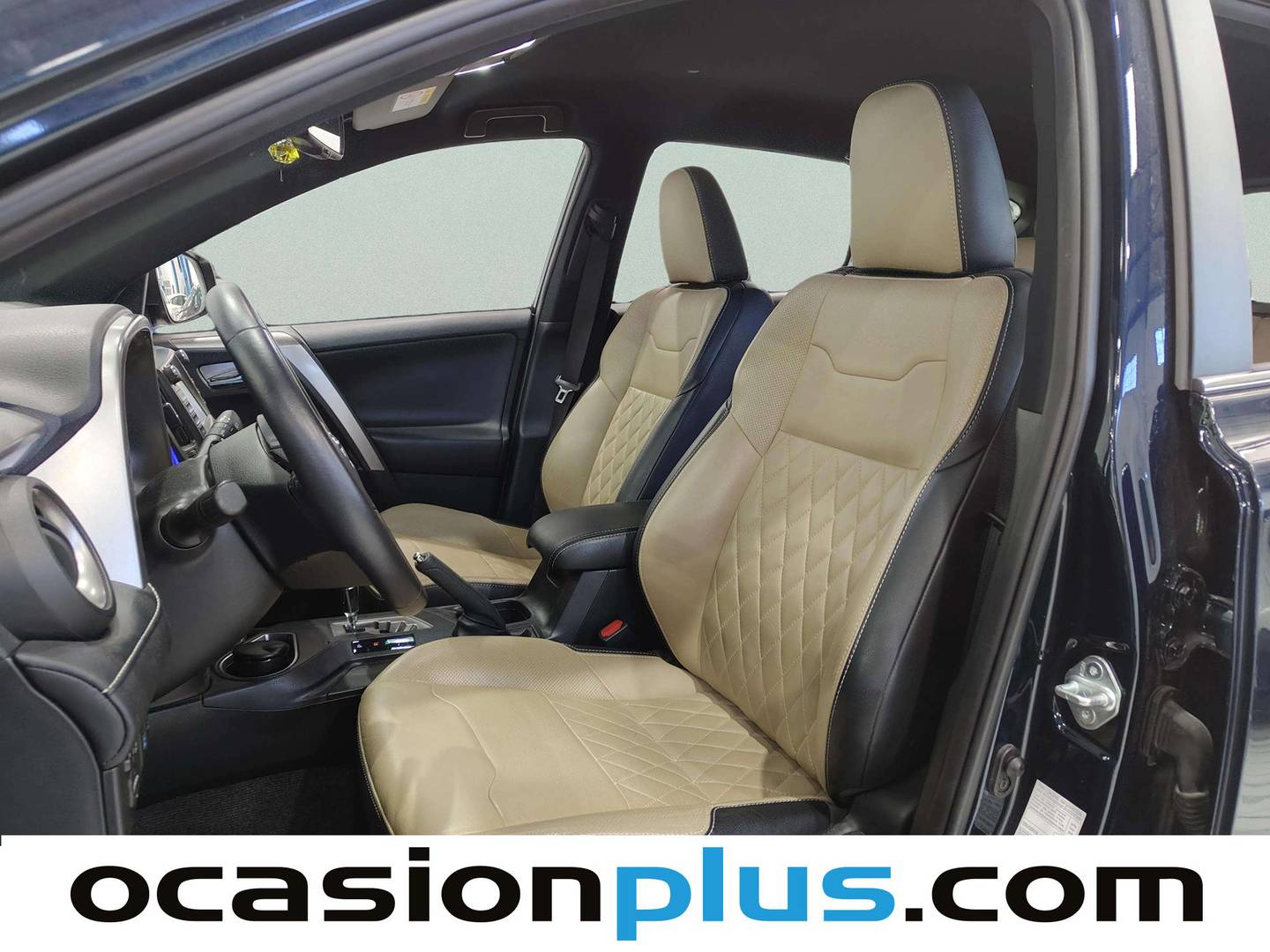 Foto asientos delanteros Toyota Rav4 Toyota Rav4 2.5l hybrid Feel! 2WD (197 CV)