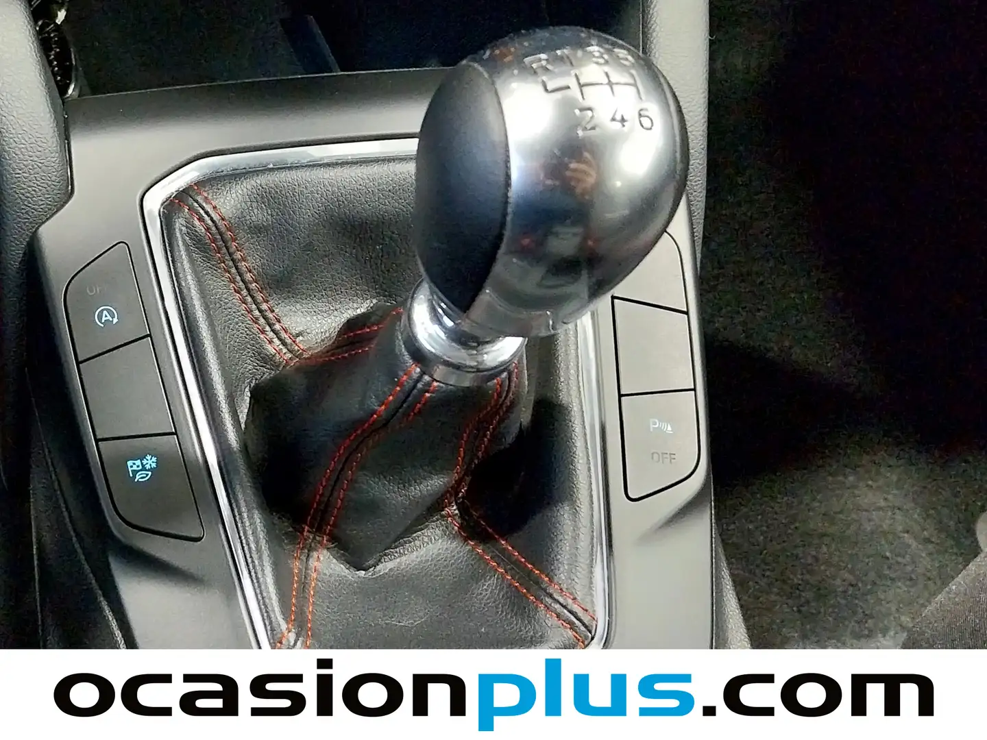 Foto Ford Kuga Ford Kuga 1.5 EcoBoost ST-Line (150 CV)